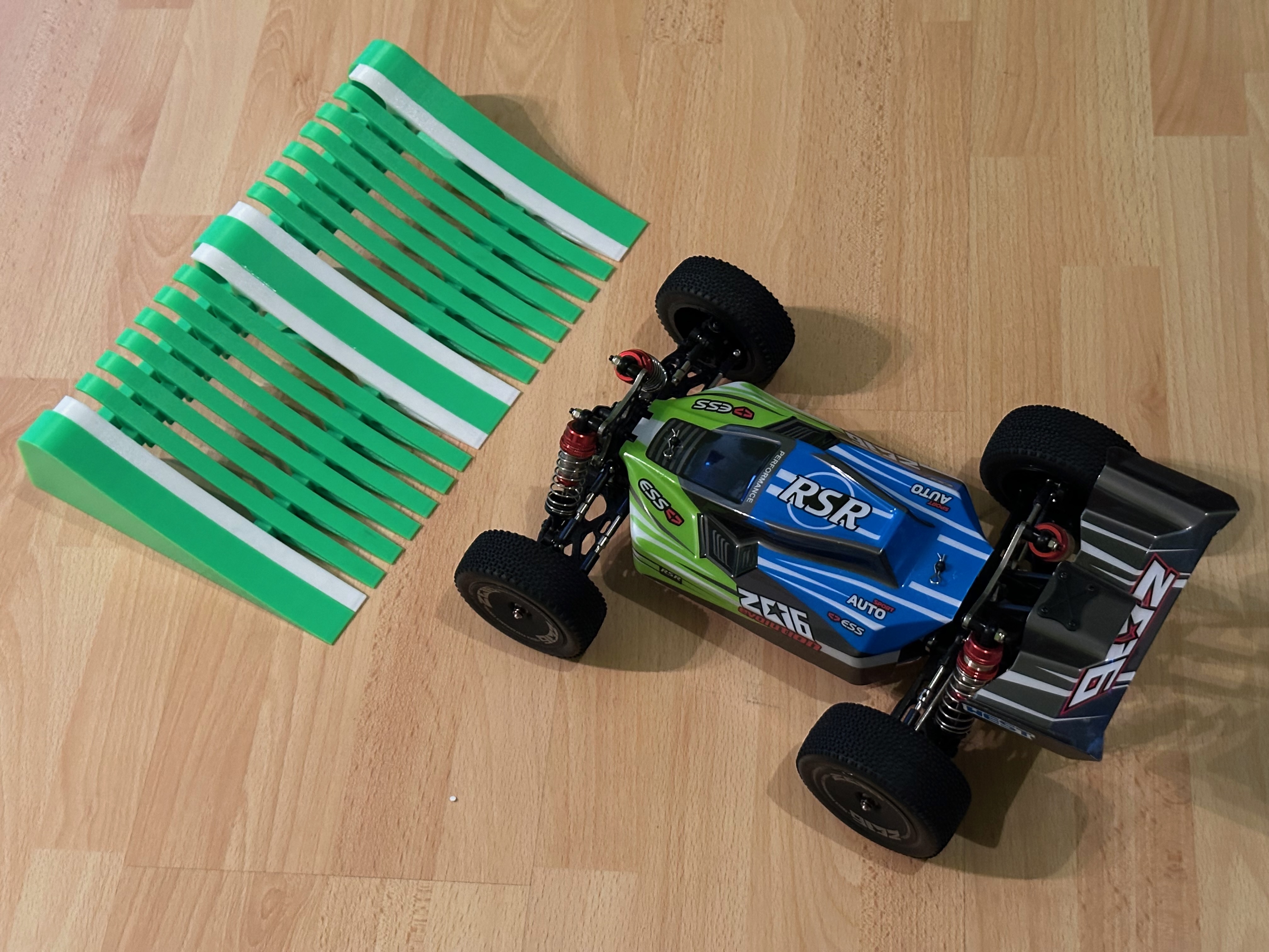 RC Car Ramp 1/16 - photo 3