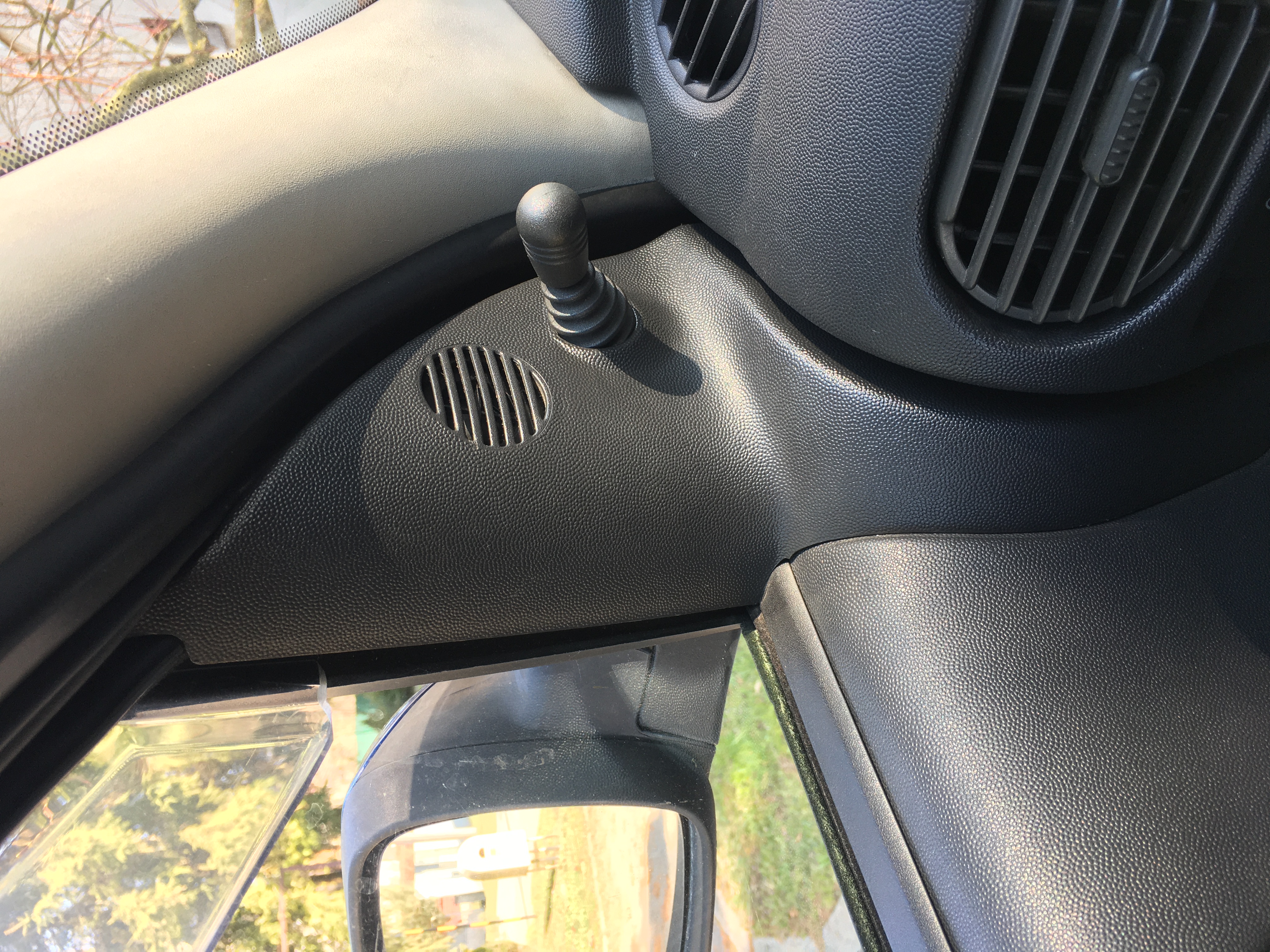 Interior Clip for Opel Corsa C - photo 4