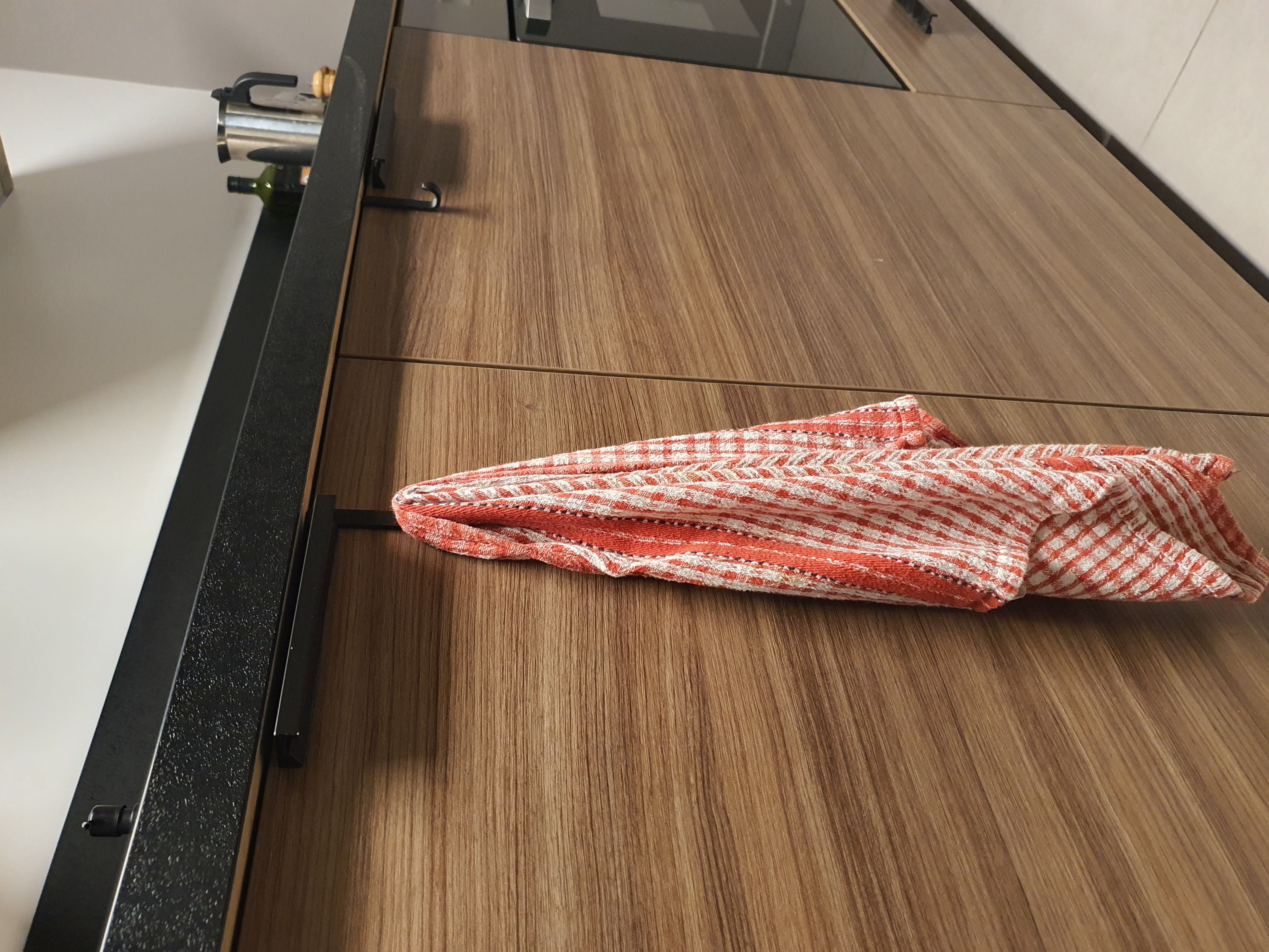 Kitchen Towel Holder - photo 2
