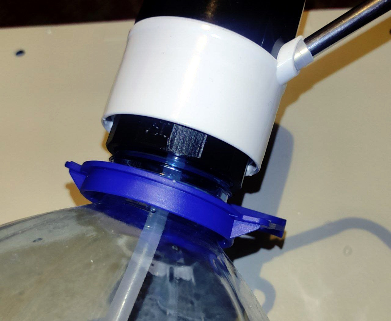 5L Bottlecap water pump adapter - photo 2