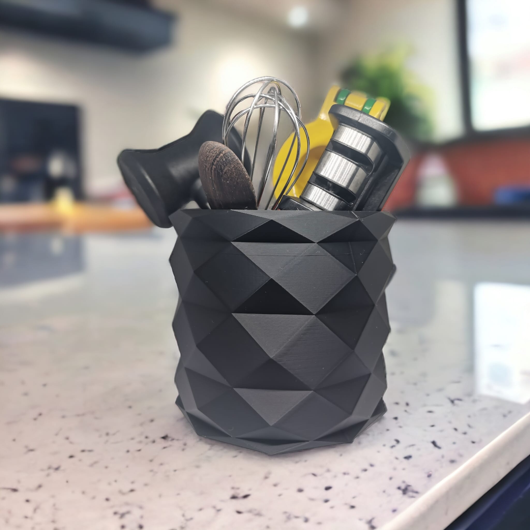 Geometric Chic: Modern Kitchen Utensil Holder - photo 2