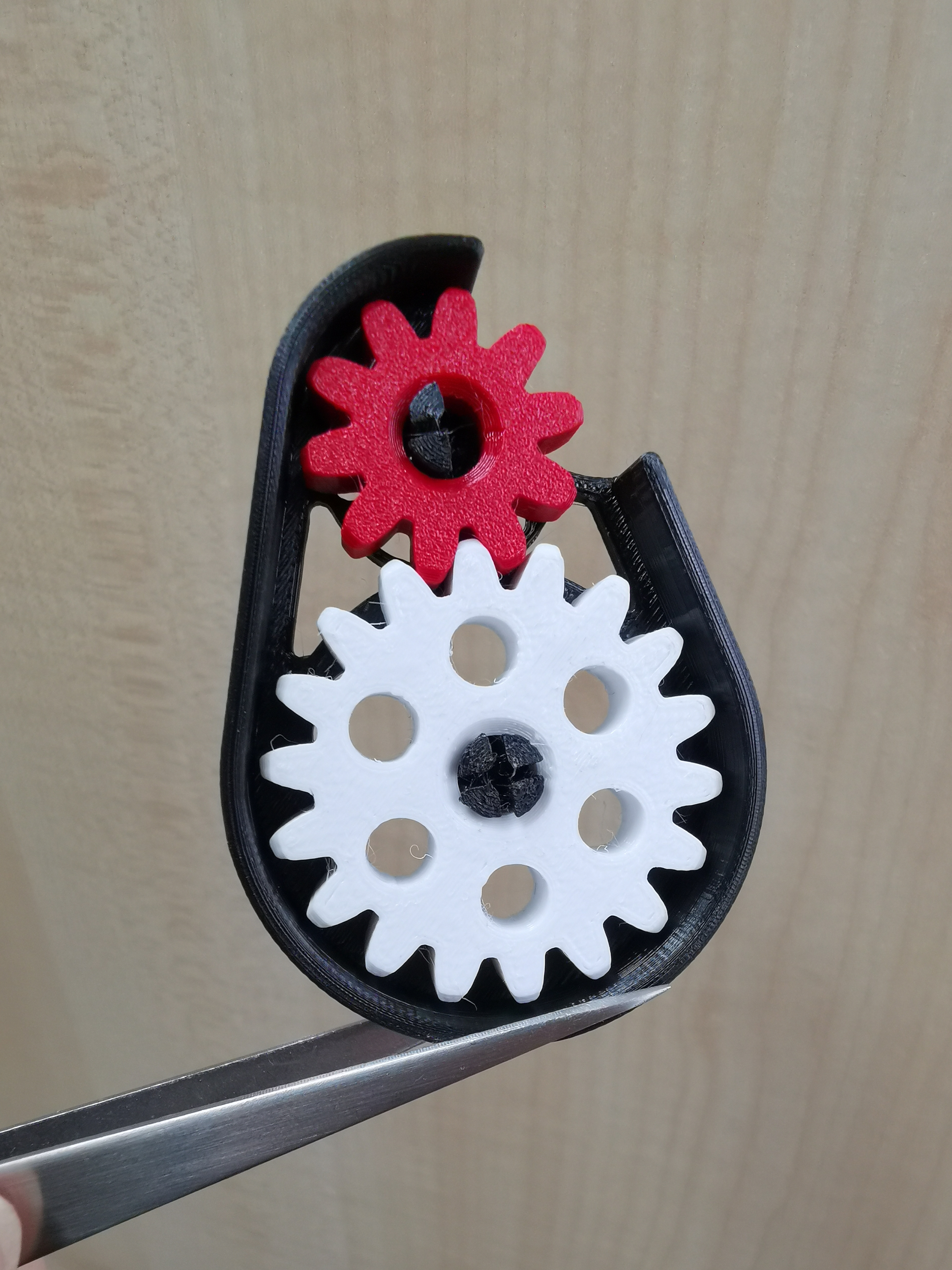 Gear rotating gadget - photo 2