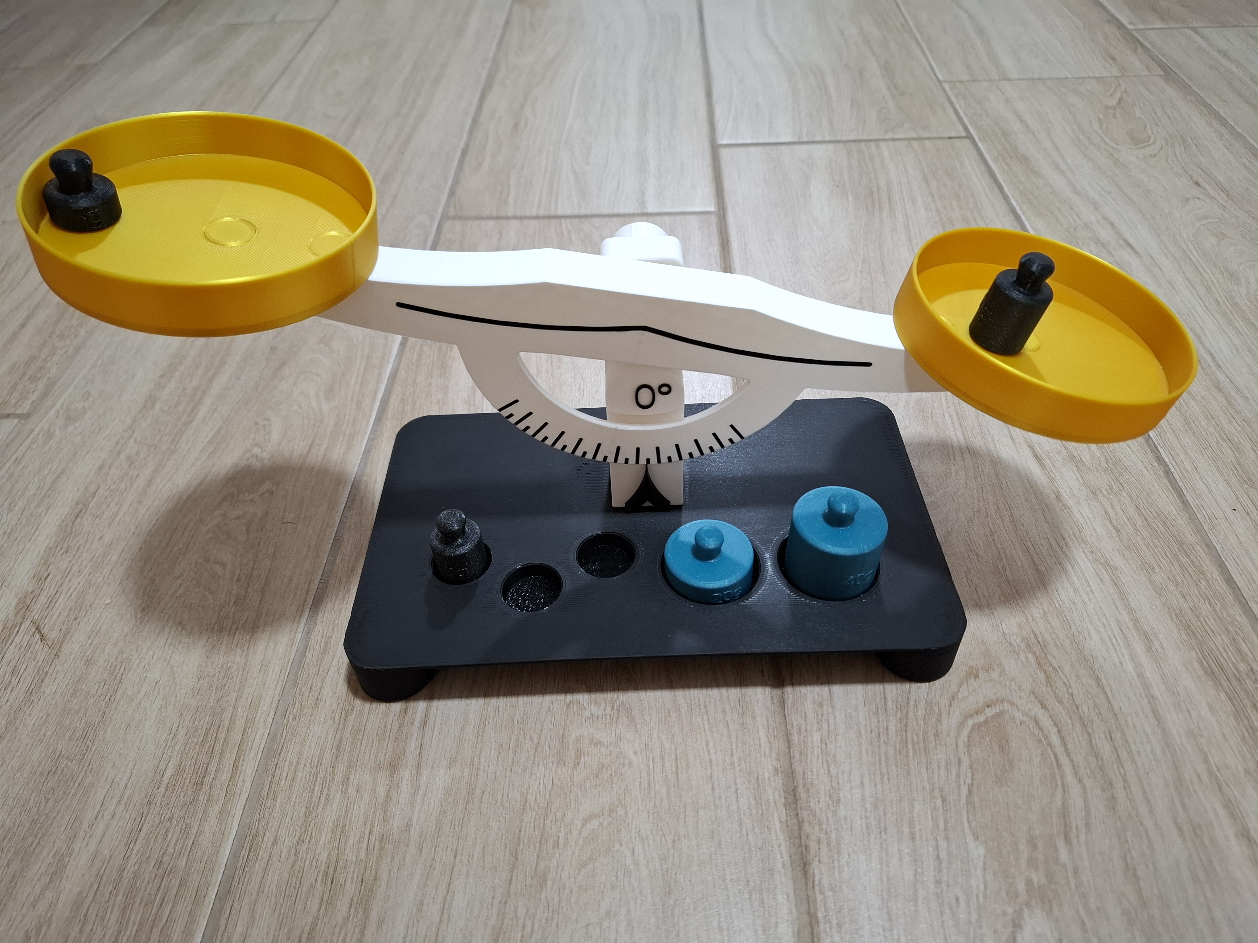 Kitchen SCALE for kids