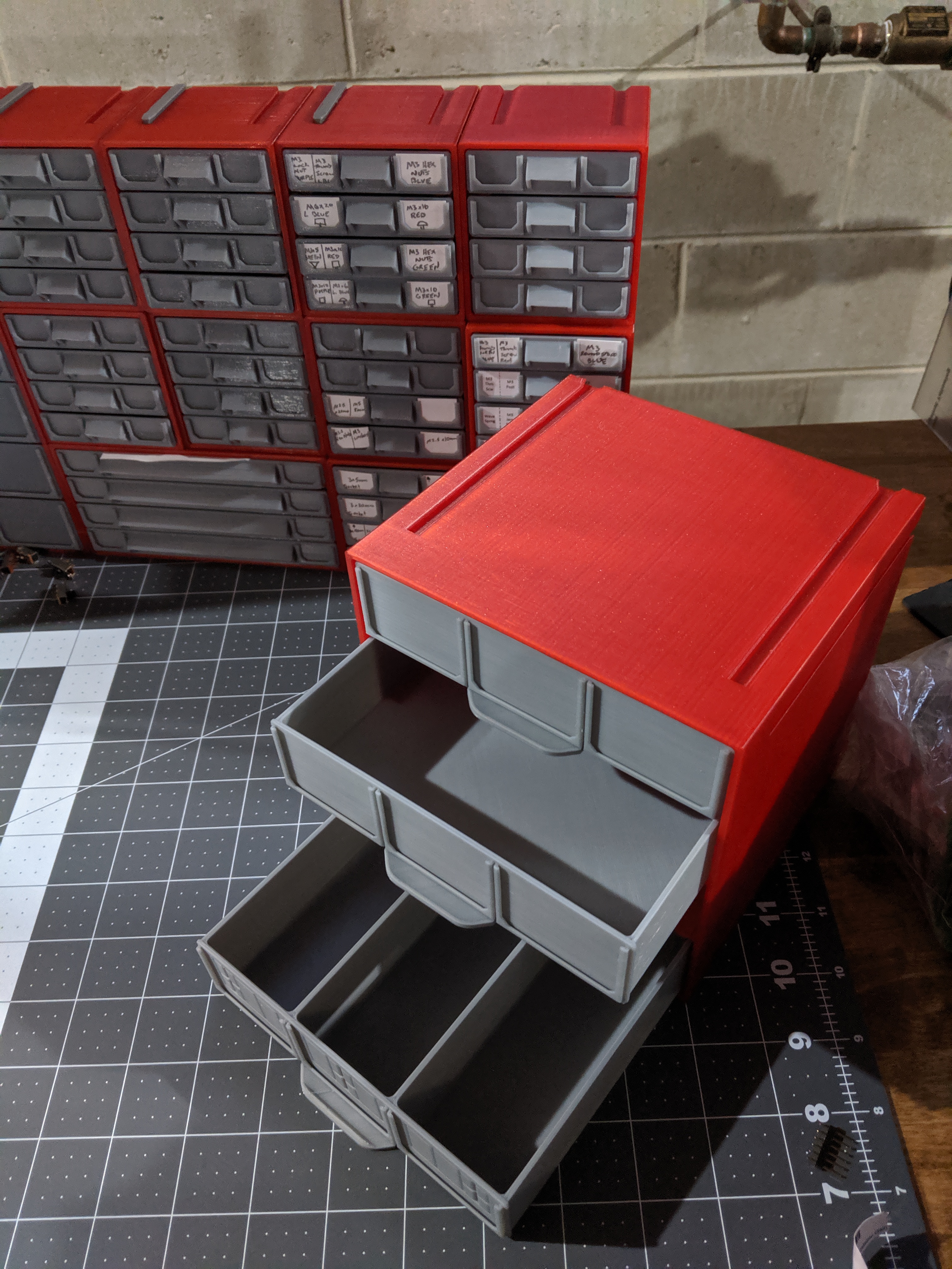 Various Size Stackable Resistor Storage Box - photo 2