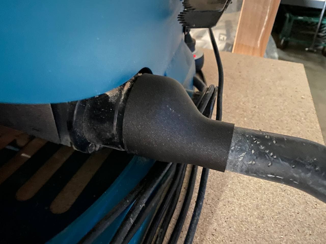 Makita Table Saw to Ryobi Vacuum Adapter - photo 3