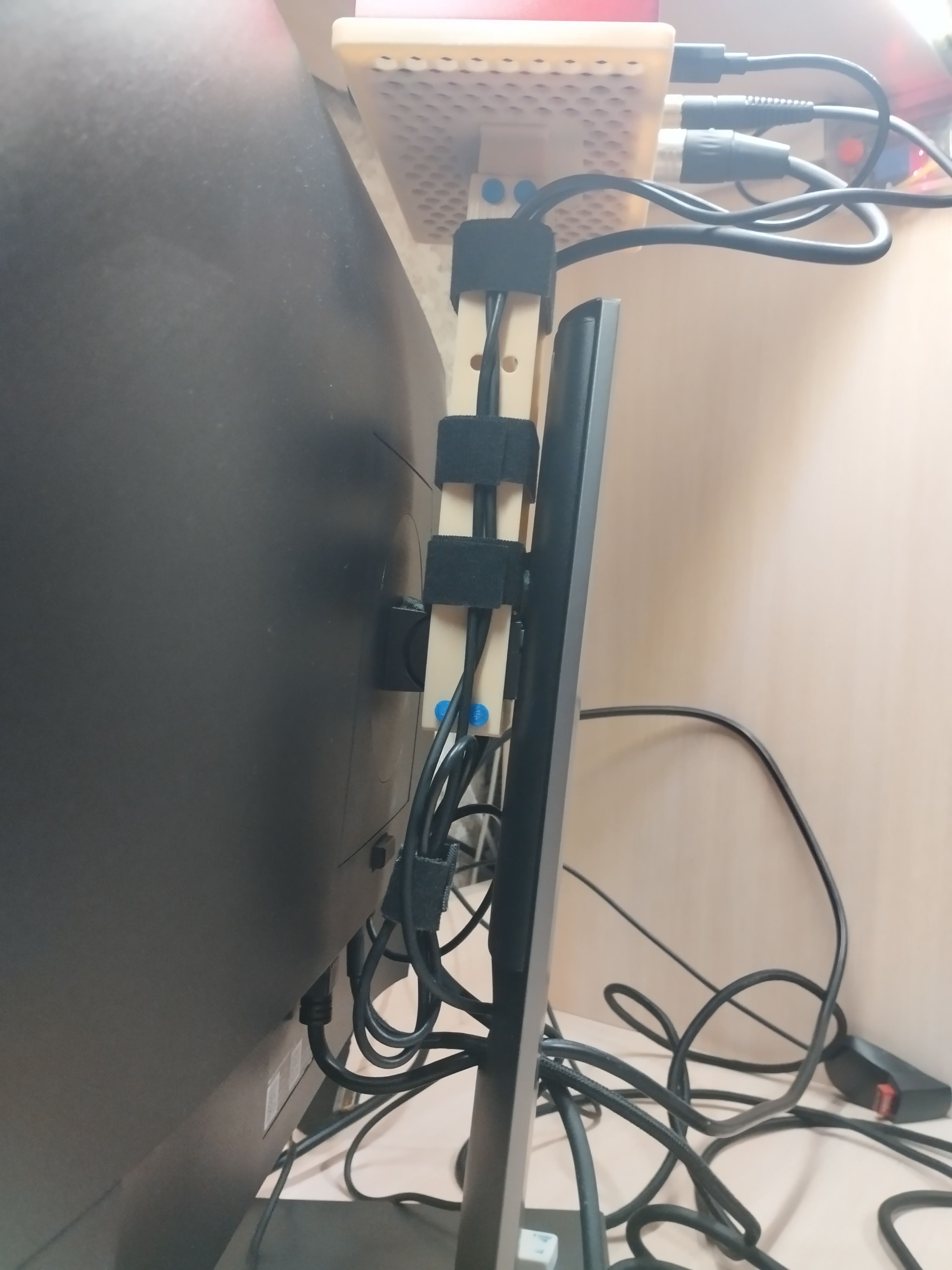 Shelf for Dell monitor stand - photo 3