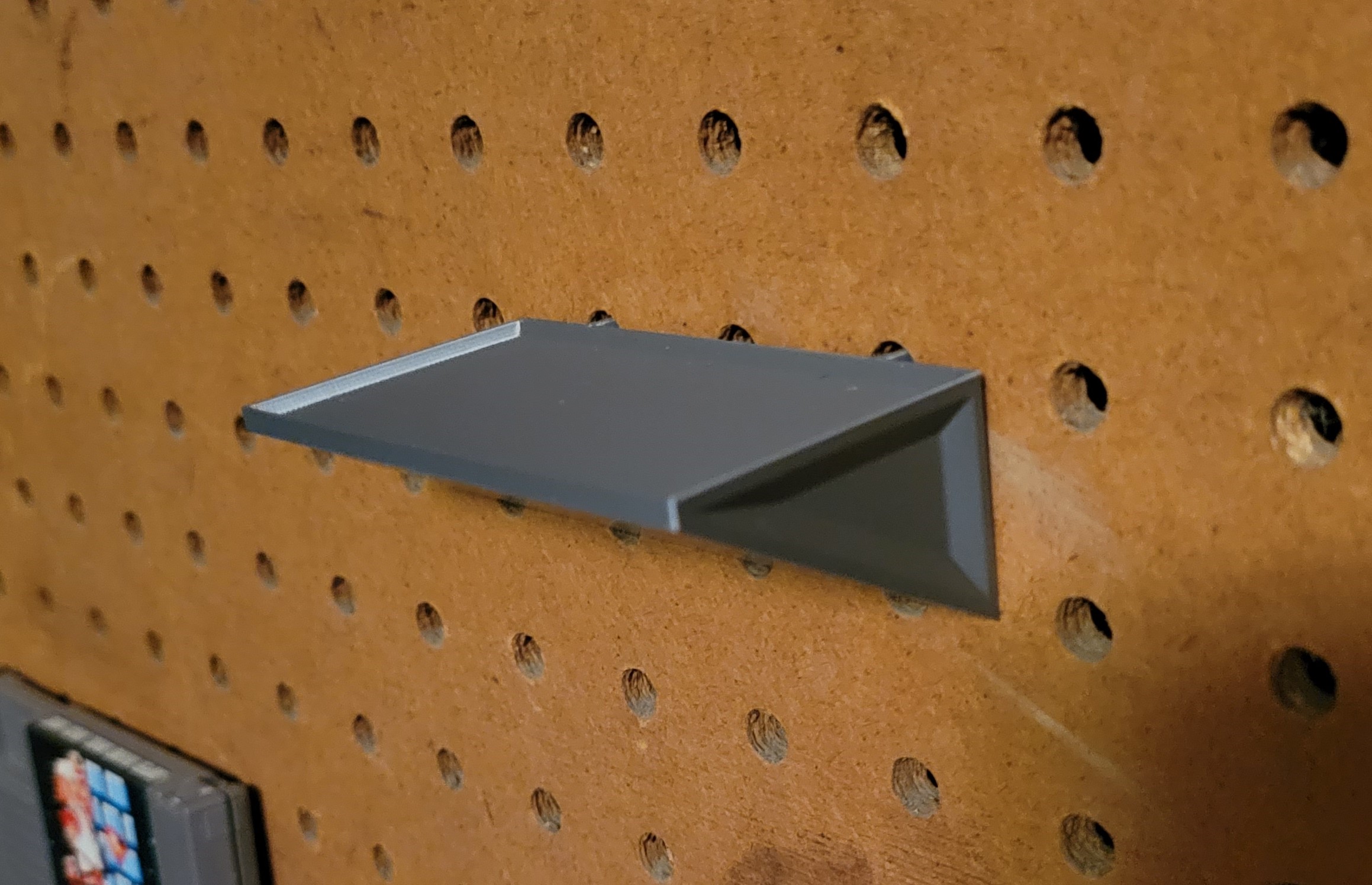 Hot Wheels Display Shelf for Pegboard - photo 3