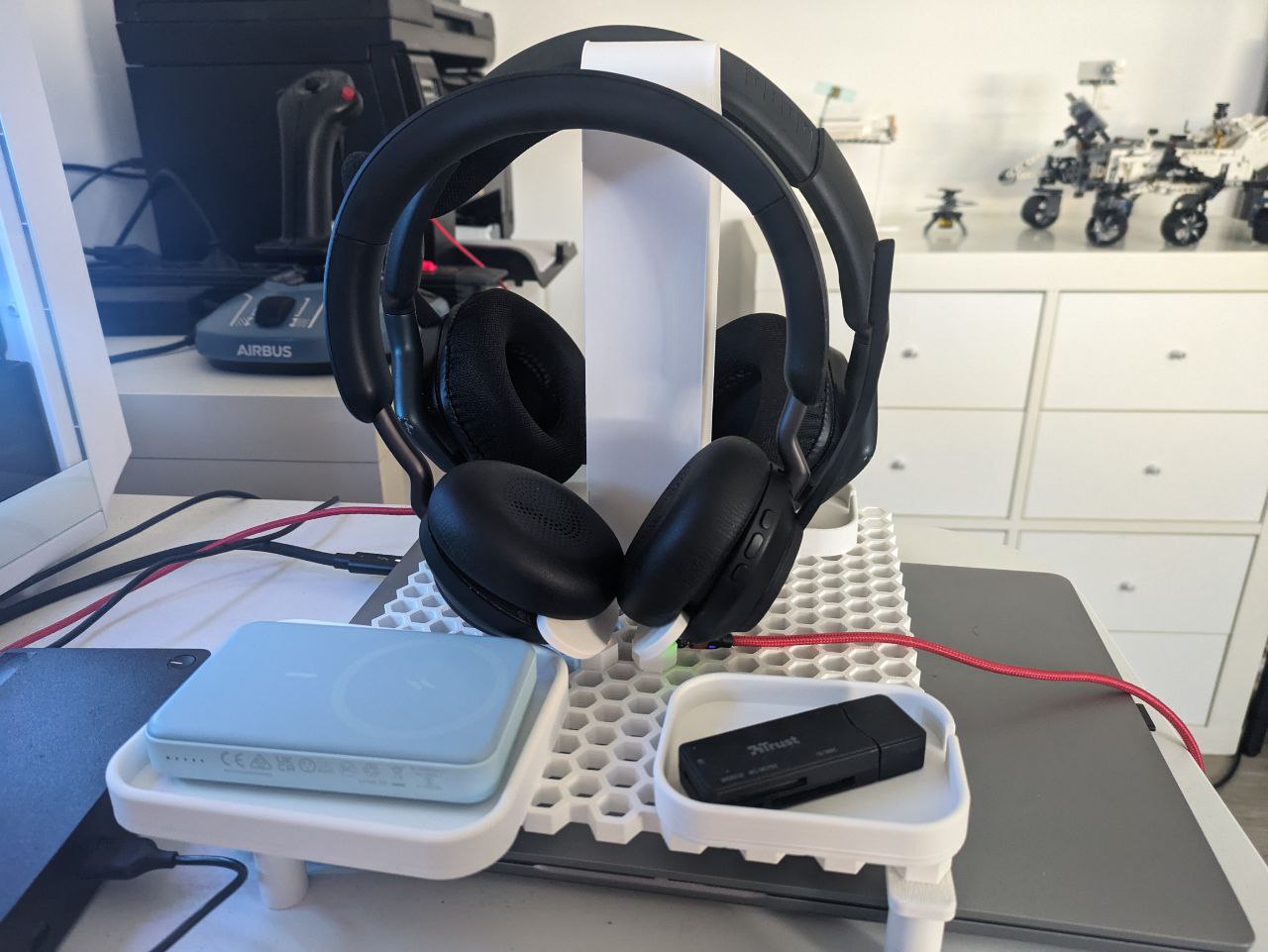 Laptop Organizer / Modular Hex Tray / Headset Stand - photo 2
