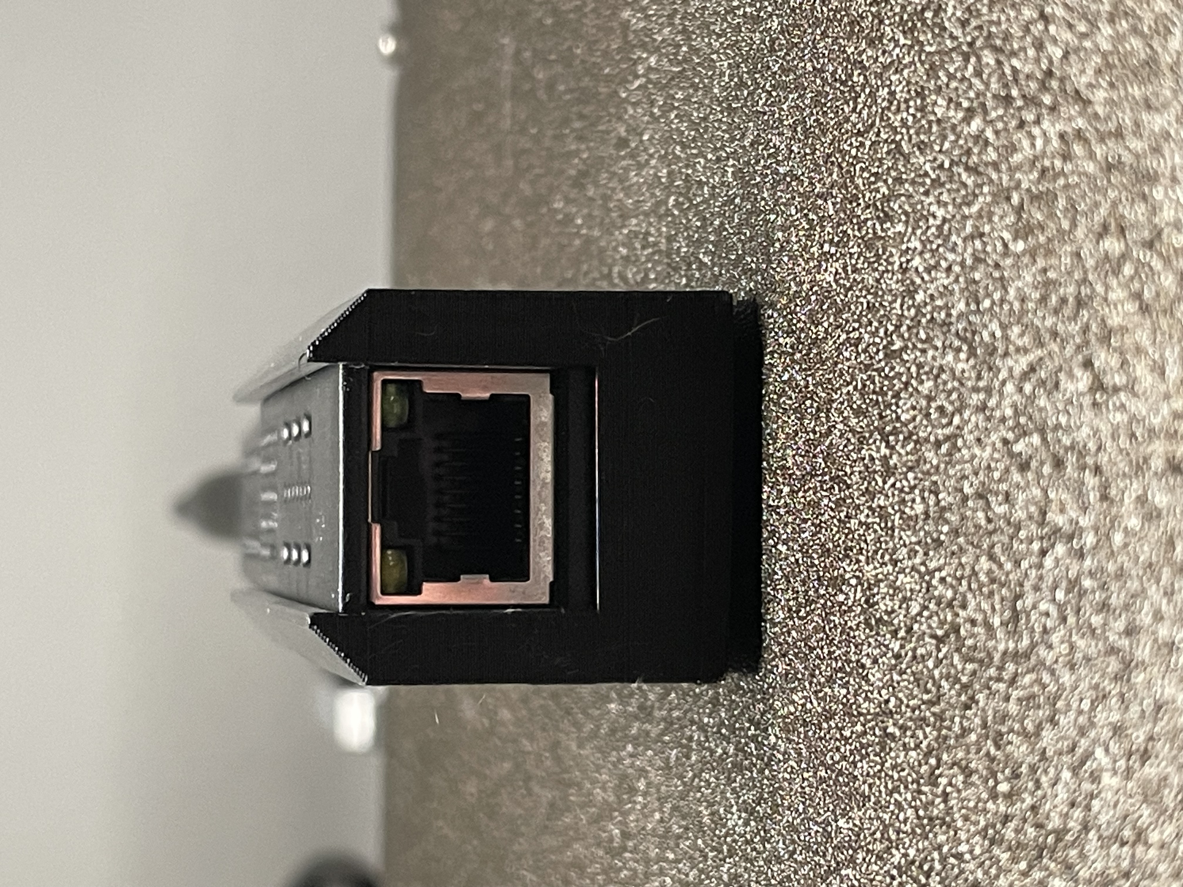 smlight slzb-06 wall mount - photo 4