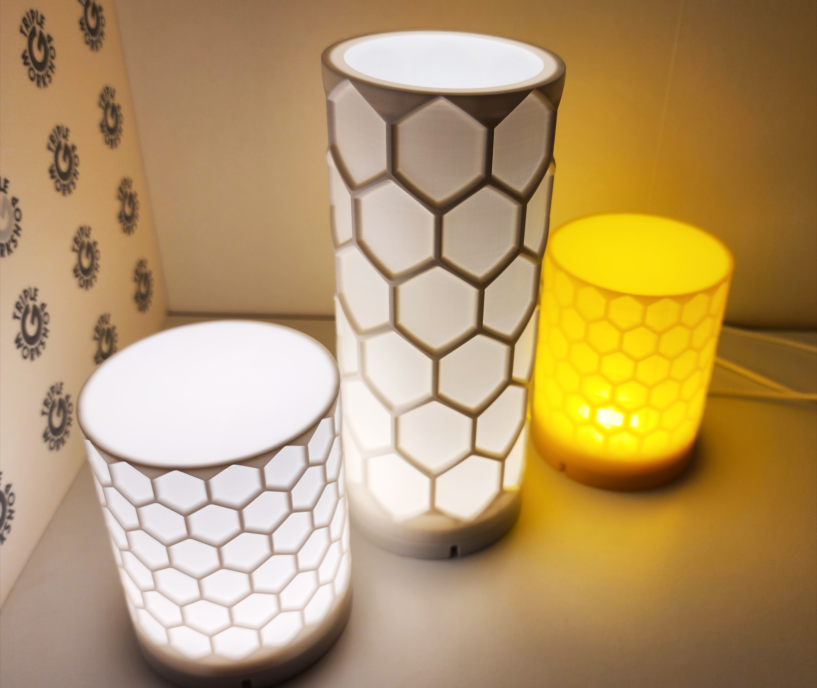 ⬡ Hex Lights for Bambu LED Lamp 001 - photo 3