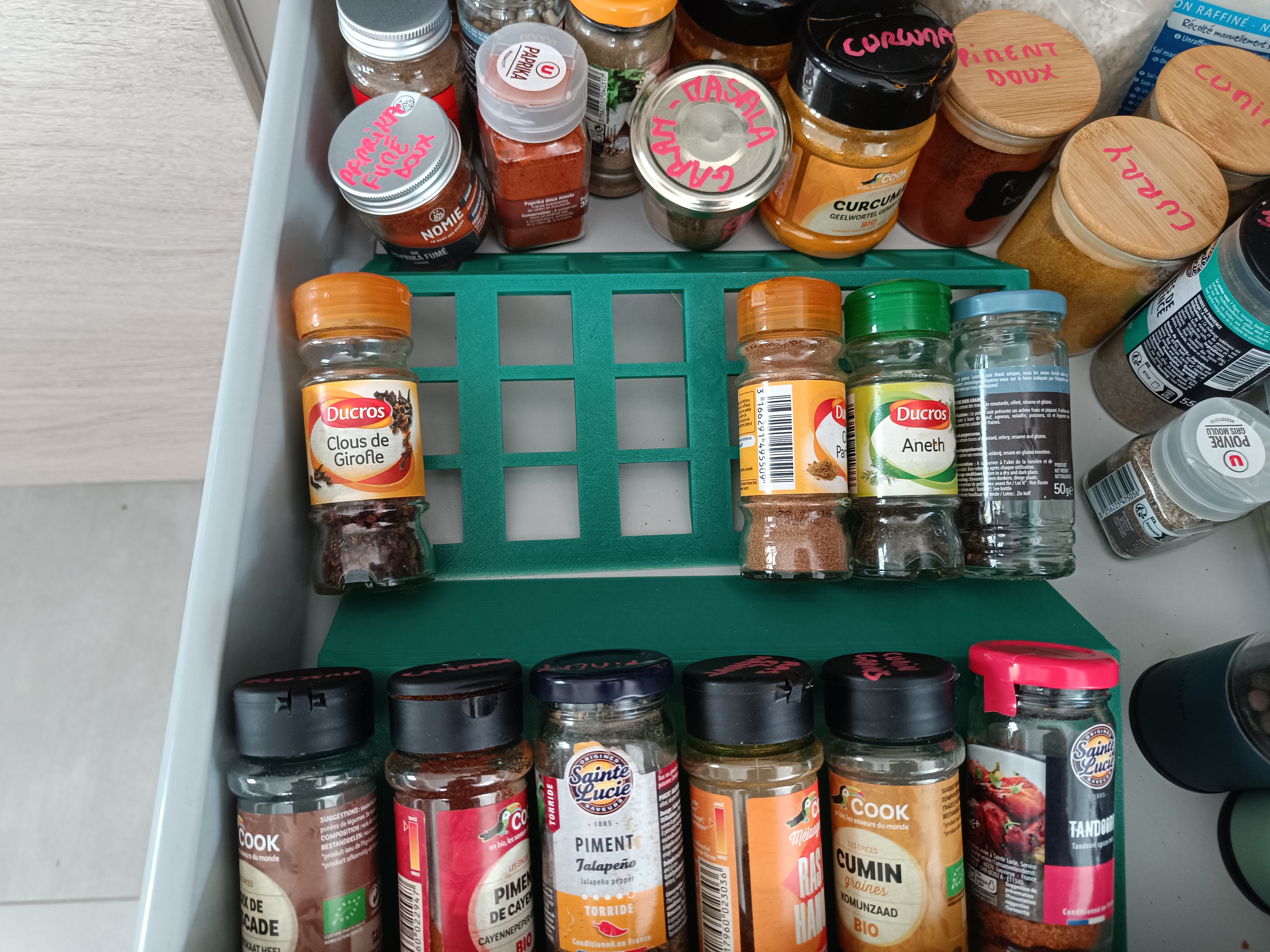 spice rack - display stand - kitchen organization - photo 4