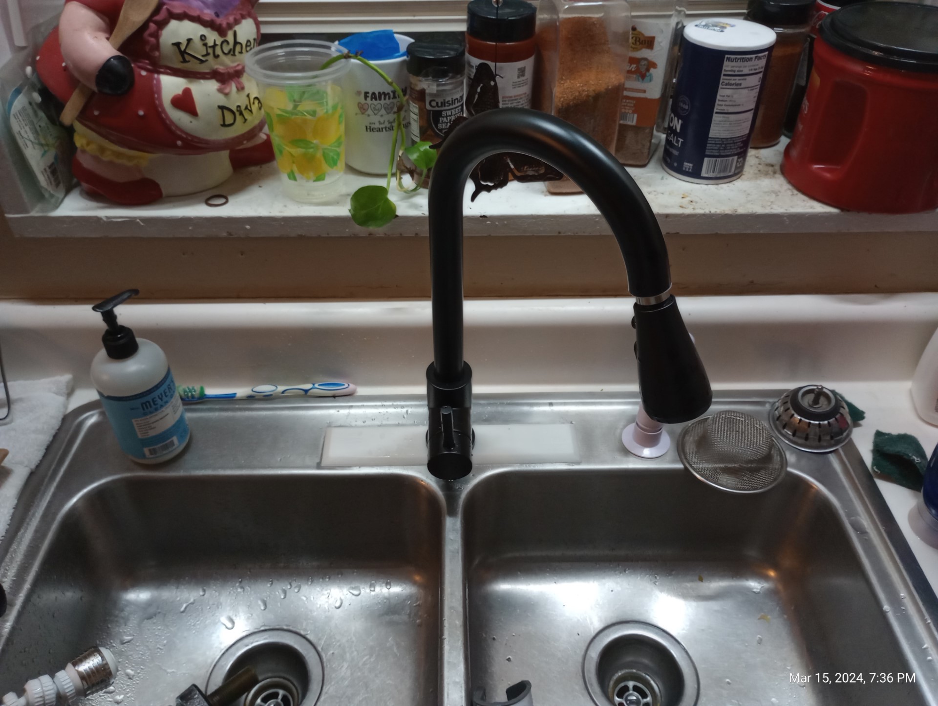 kitchen sink deck