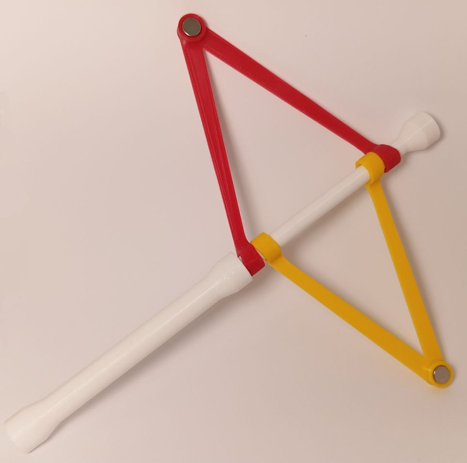 Rotating Toy With Magnetic Force - photo 3