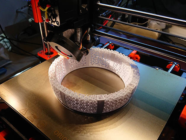 Lamp Shade with Visible Gyroid Infill - photo 2