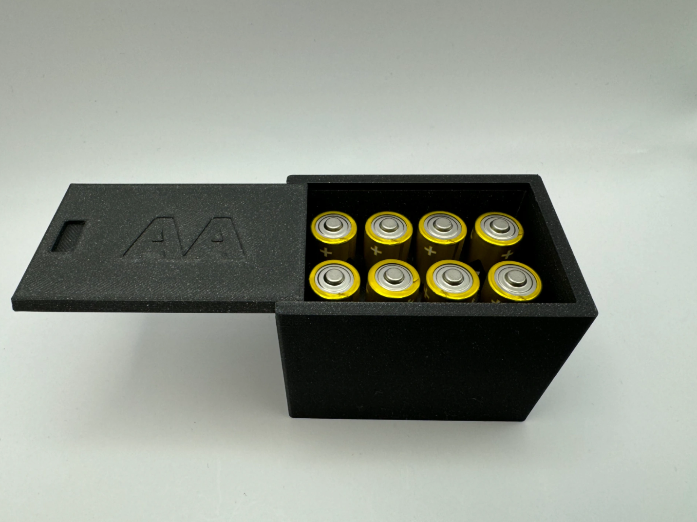 Sliding lid battery storage boxes - photo 2