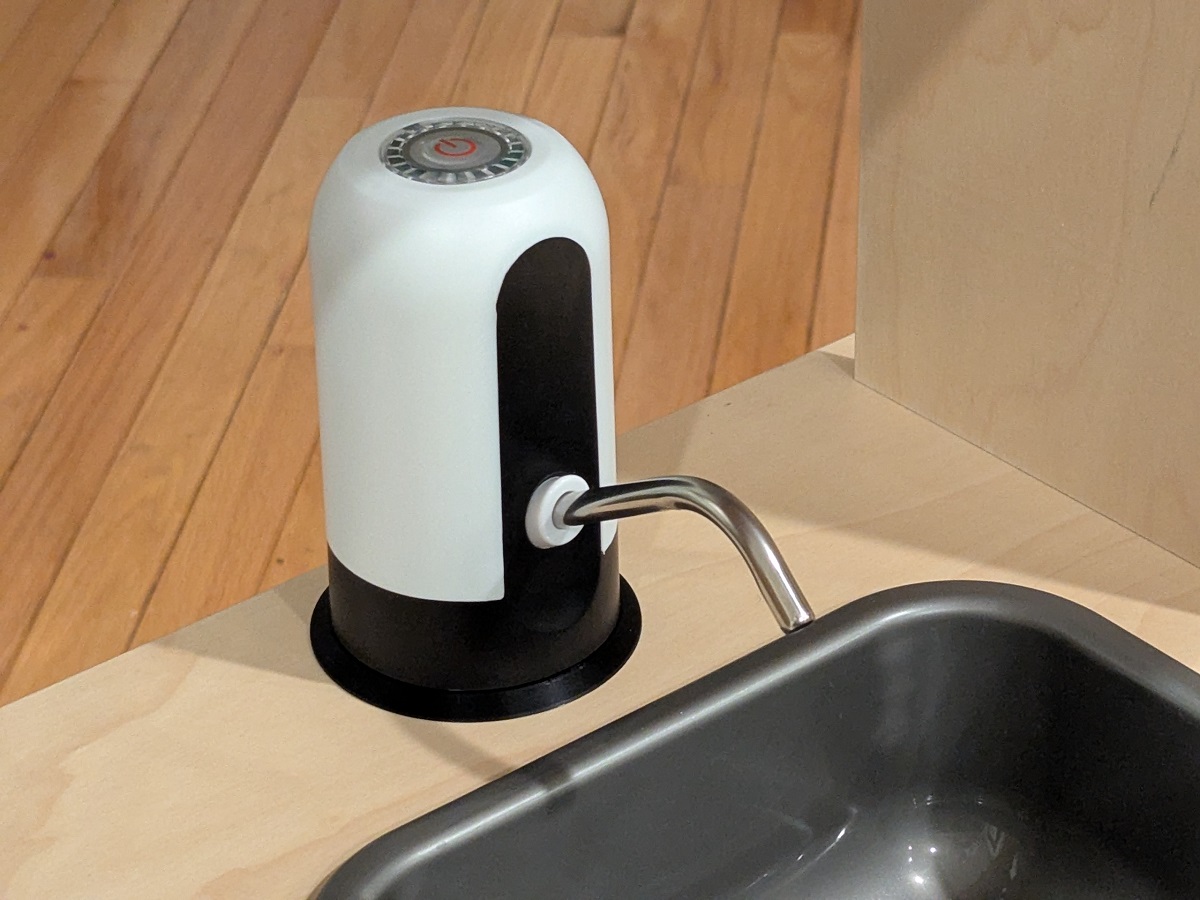 Ikea Duktig play kitchen water dispenser mount