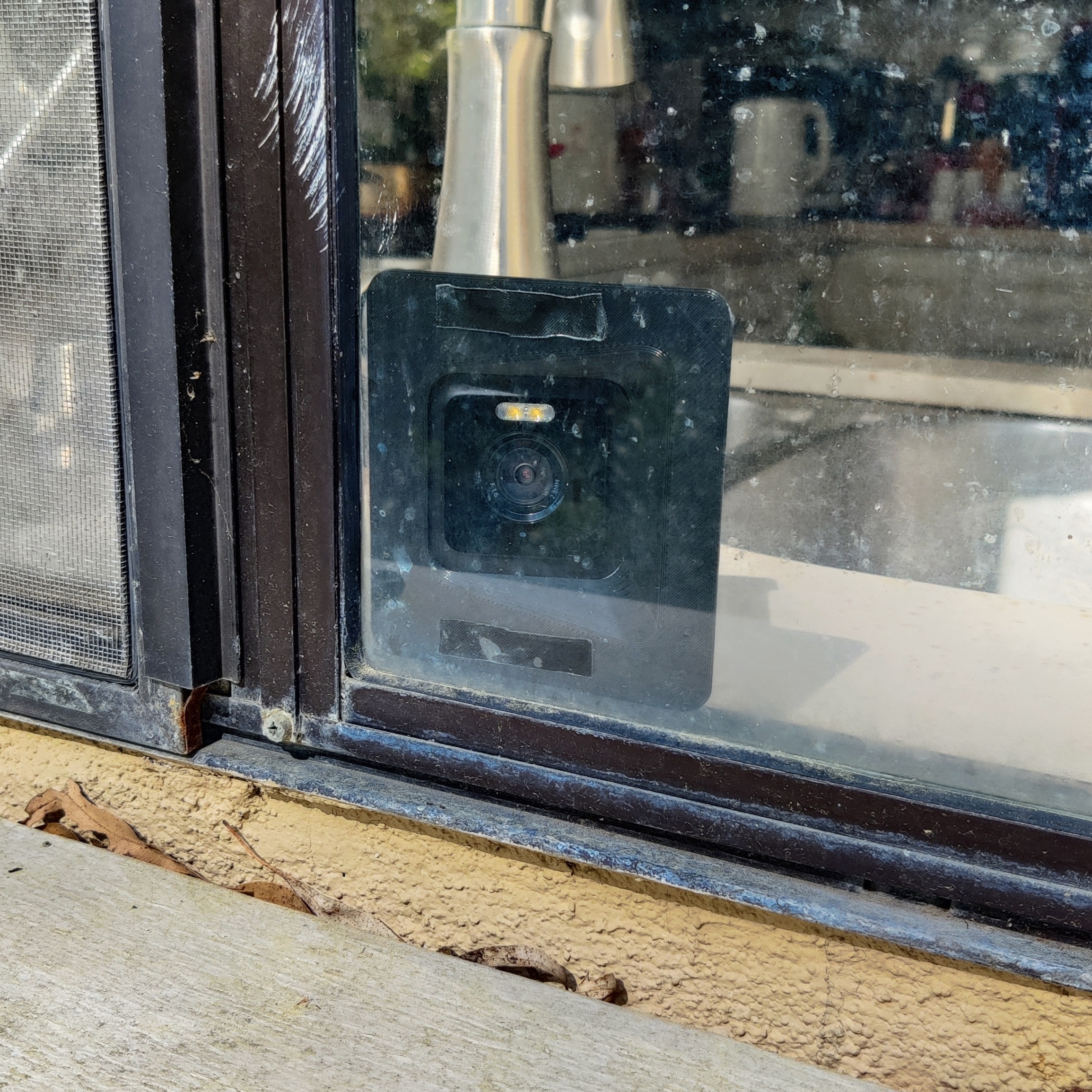 WYZE CAM (V3+) 20° & 45° Window Mount - photo 3