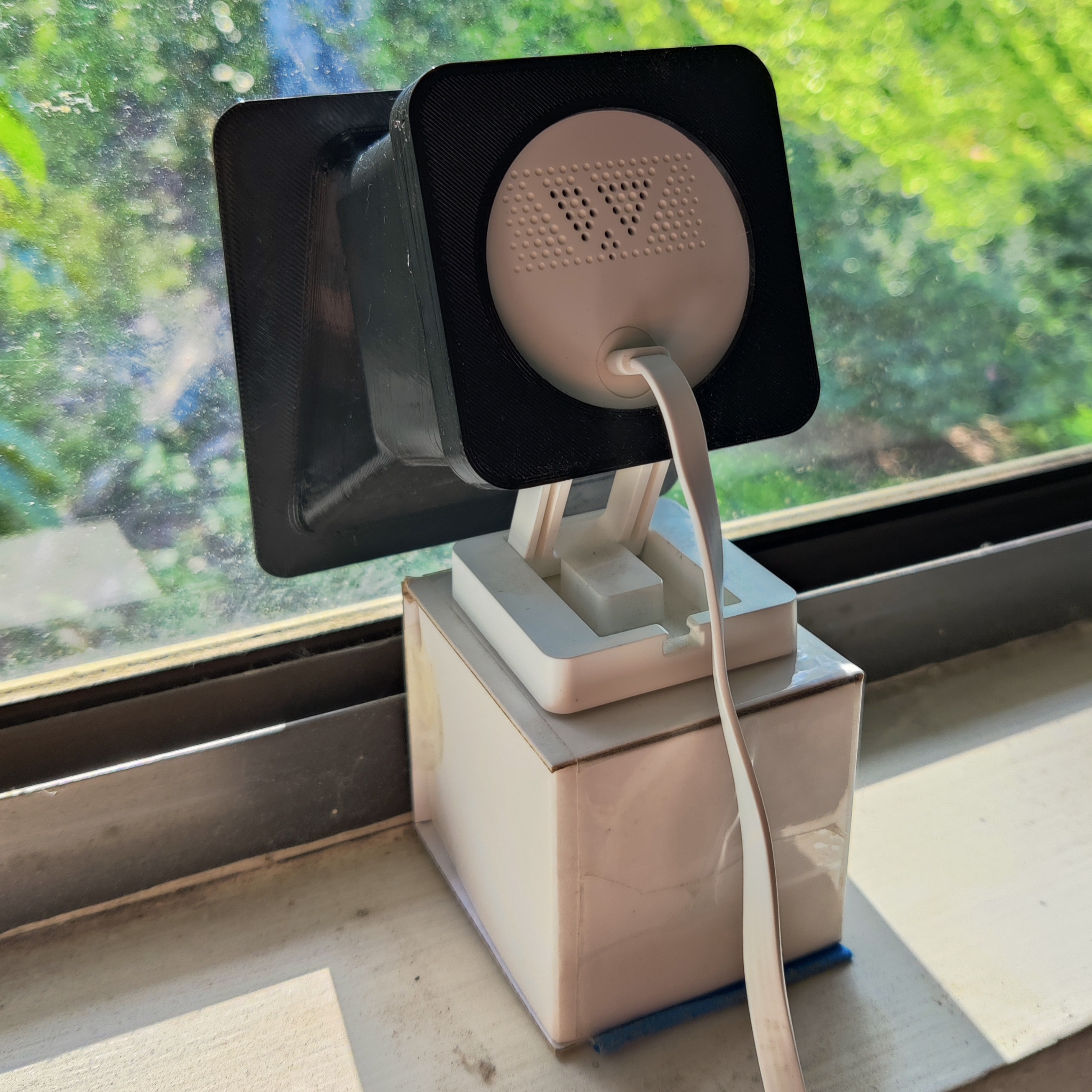 WYZE CAM (V3+) 20° & 45° Window Mount - photo 4
