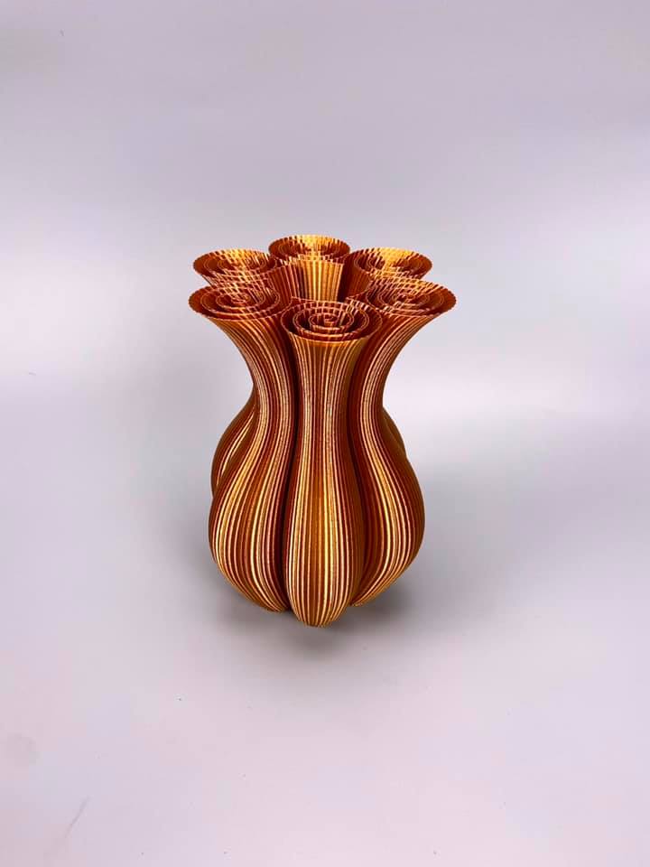 Hexacoil Vase