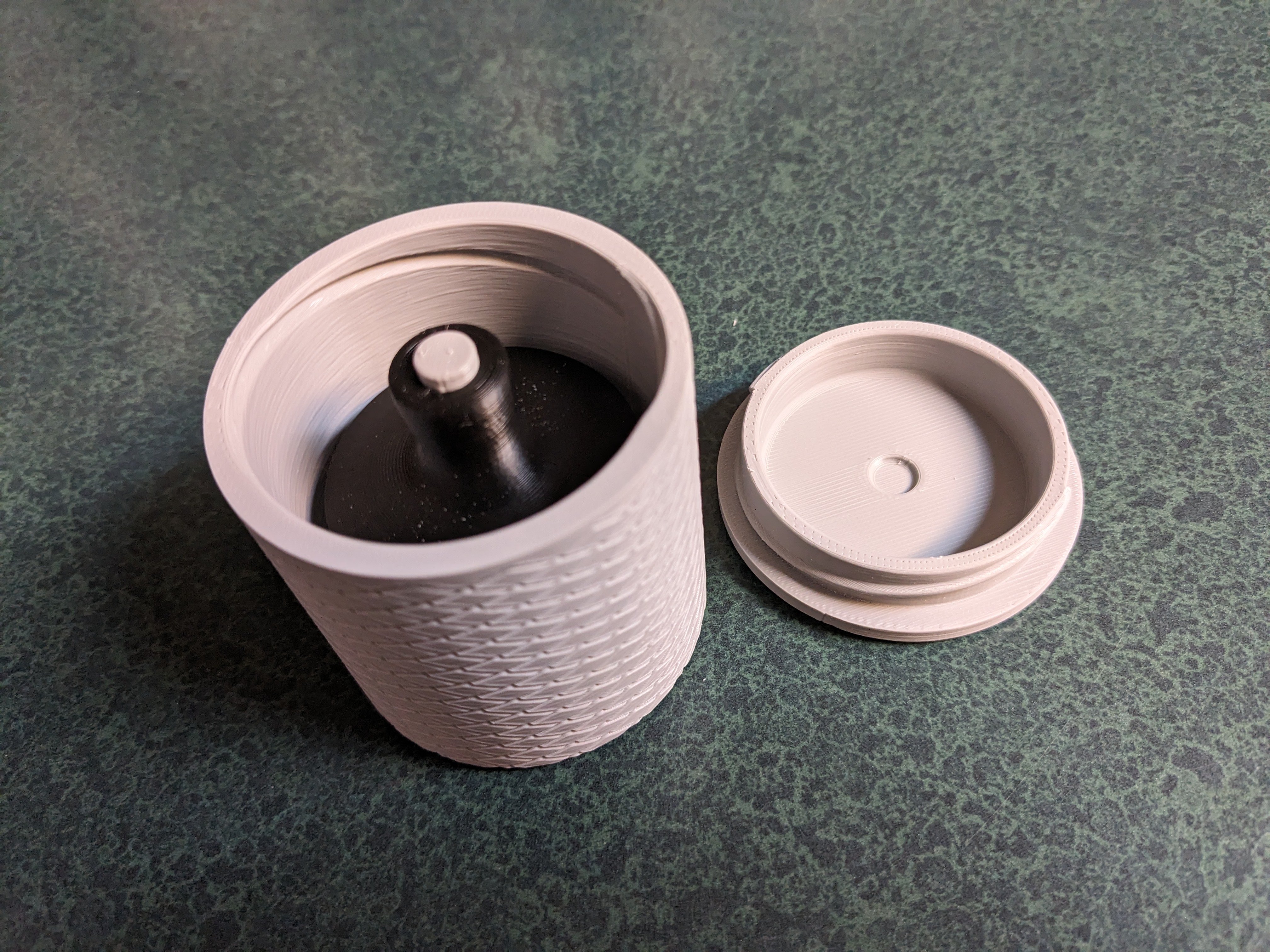 Thin layers scraper storage case - photo 3