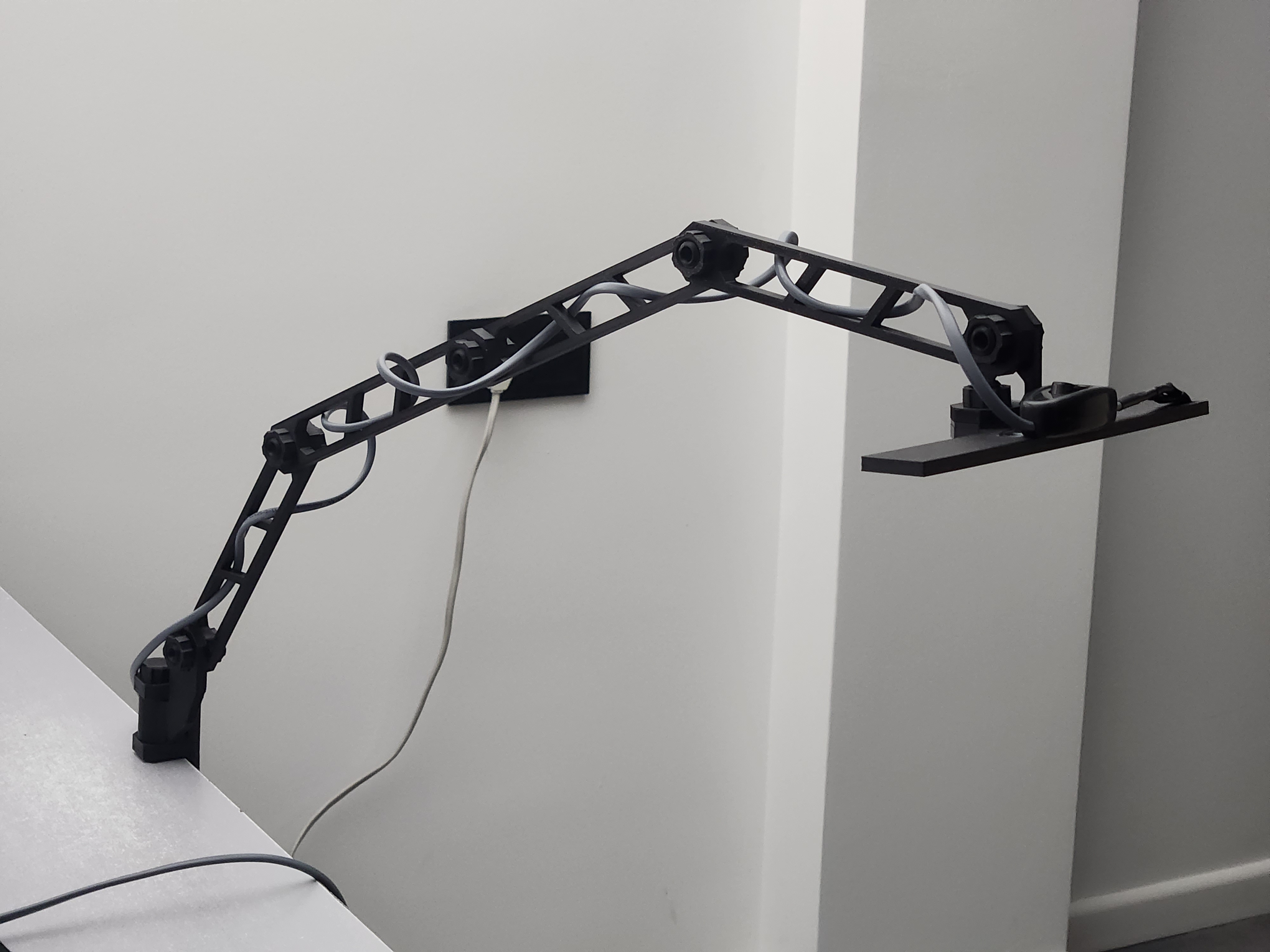 Articulating Desk Lamp - photo 3