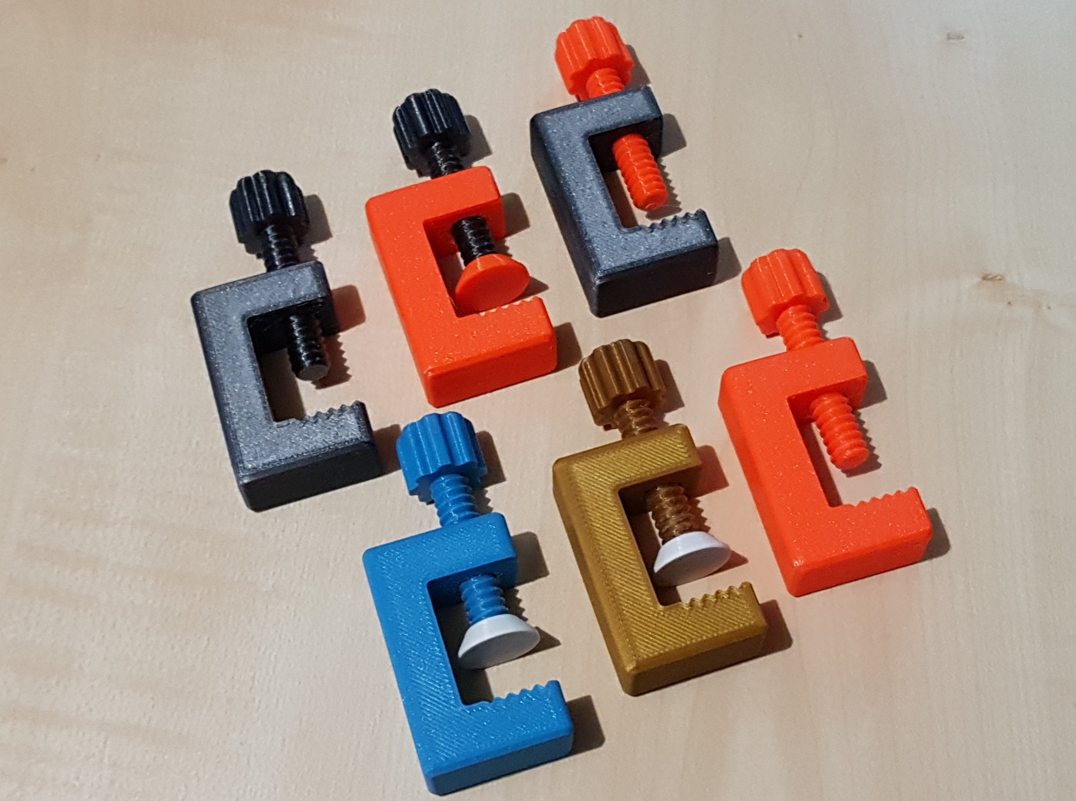 One inch clamp - screw foot