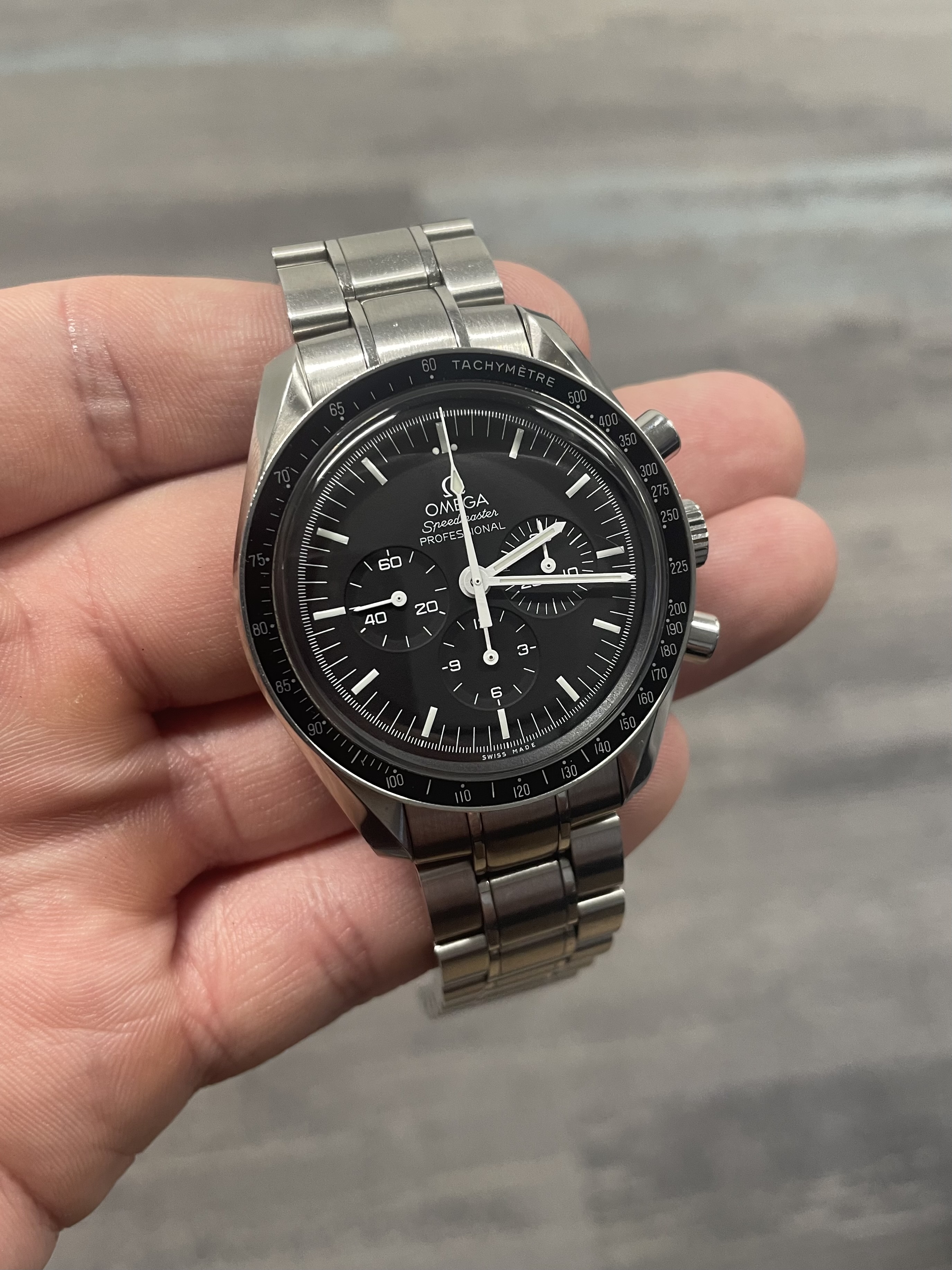 Speedmaster Bezel Install Tool - photo 2