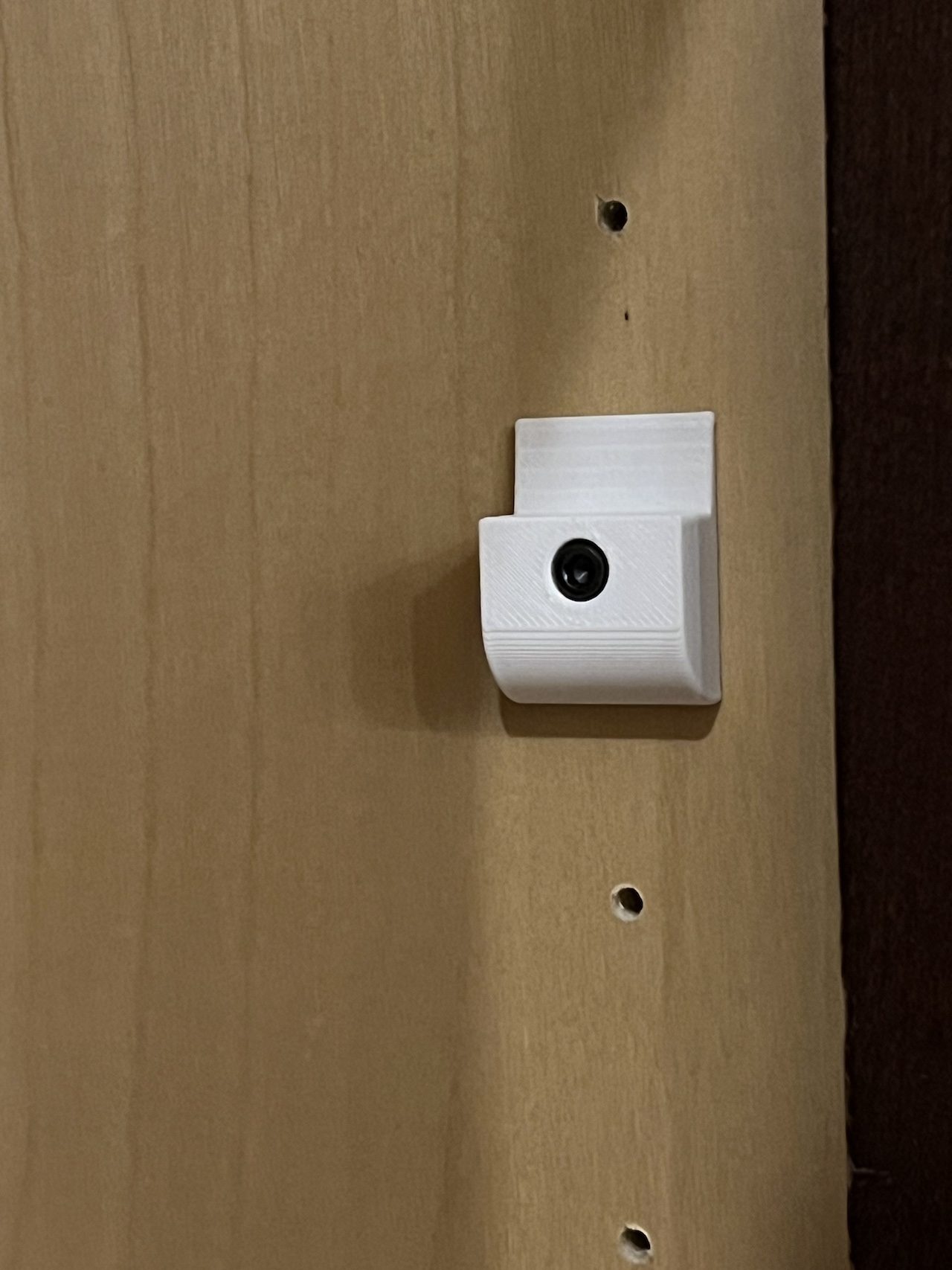 Customizable Kitchen Shelf Supports  (Pin style brackets / holders)