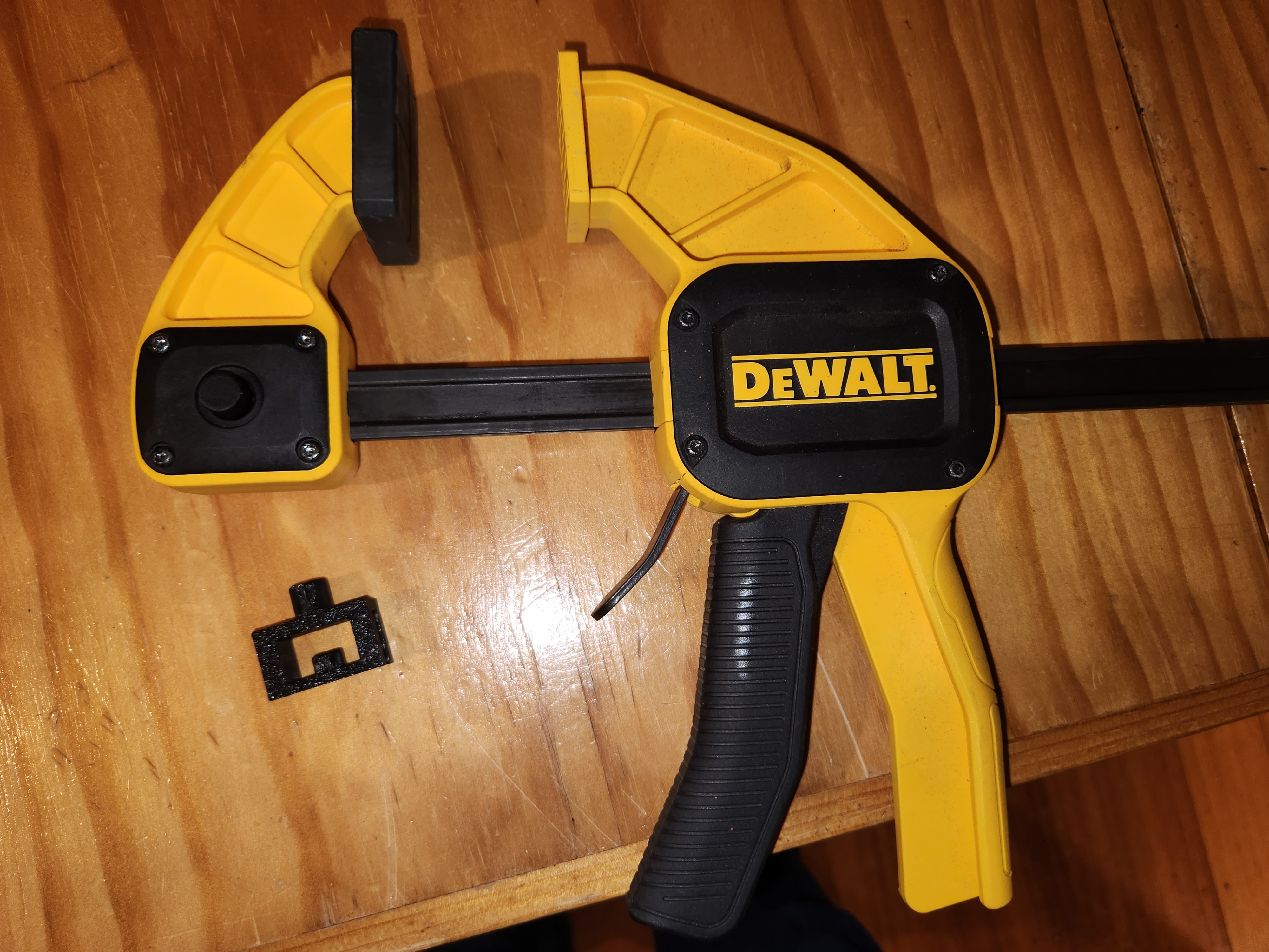 Dewalt Clamp 800mm - replacement quick disconnect