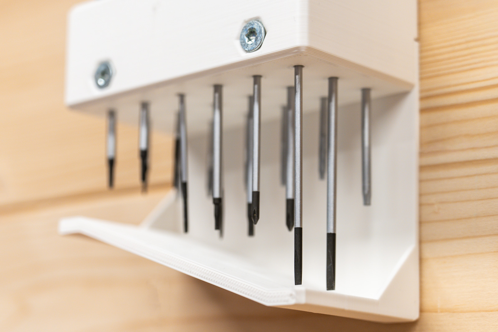 Tool Holder for an Array of Small Screw Drivers with Parametric Fusion360 Design - photo 3