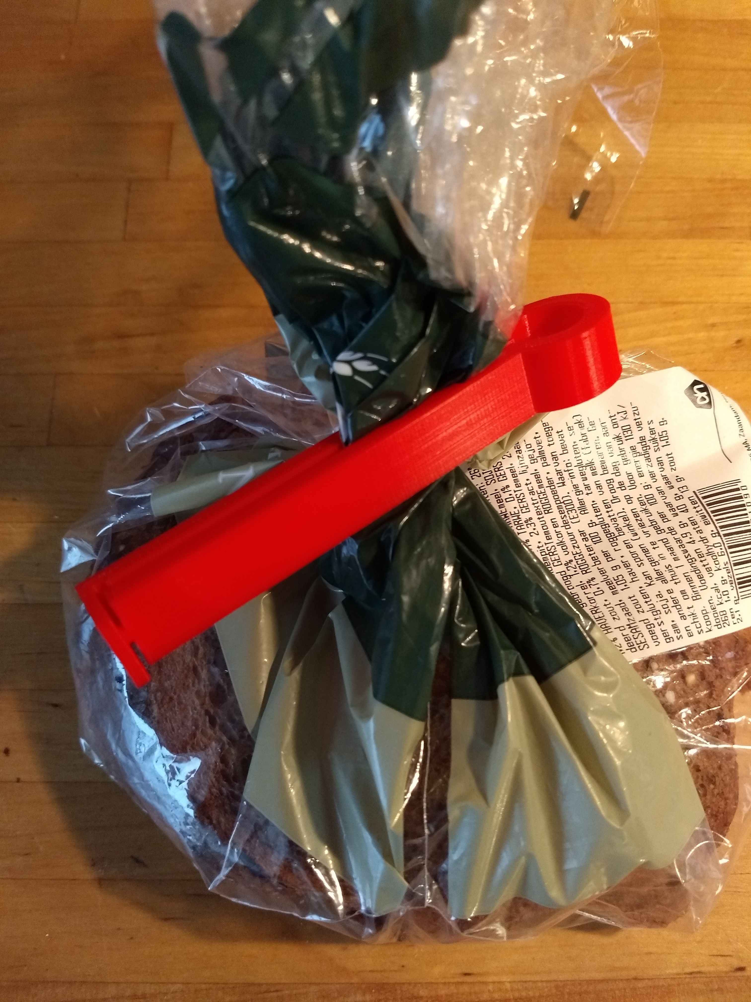 Simple bag clip