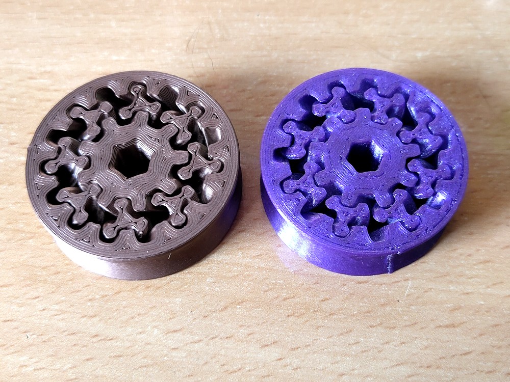 planetary gear fidget thing with three-teeth-planets