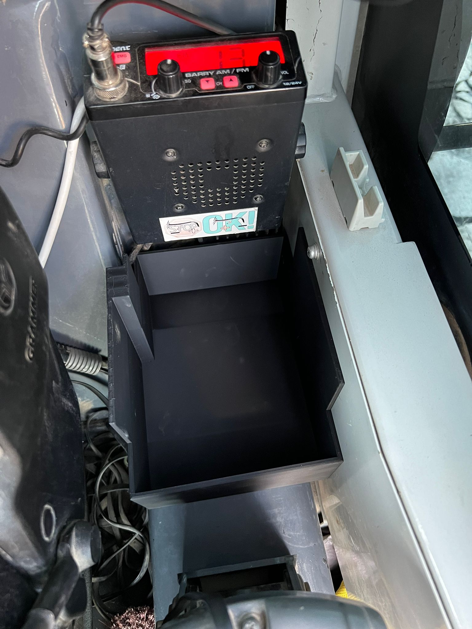 Storage box for excavator TAKEUCHI TB 240 - photo 3