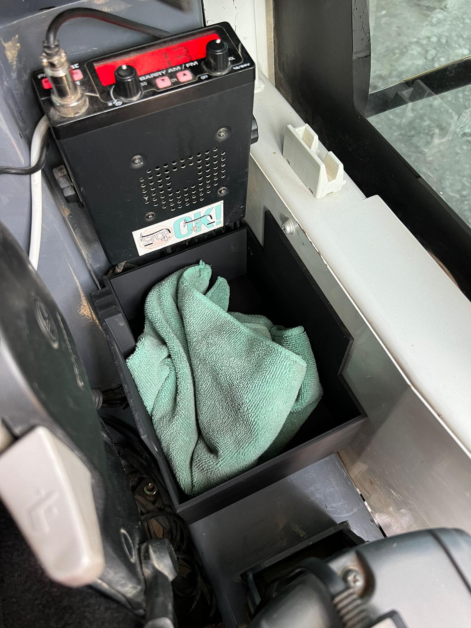 Storage box for excavator TAKEUCHI TB 240 - photo 4