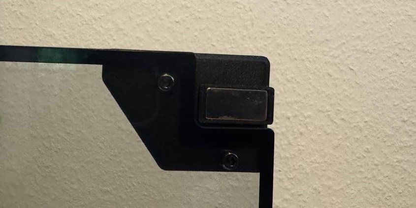 Slim magnetic door pieces for original Sovol SV08 enclosure - photo 2