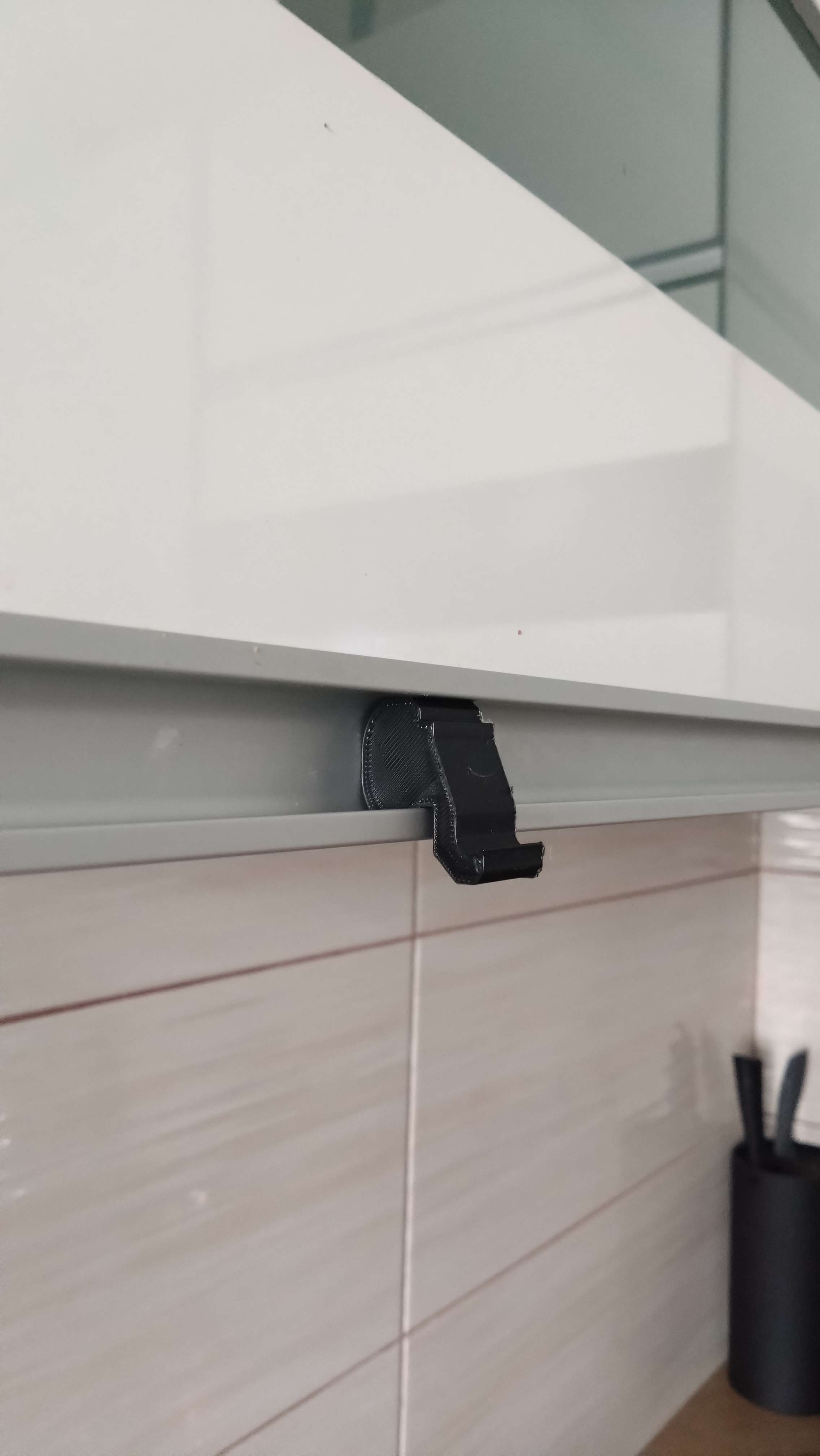 Kitchen hanger