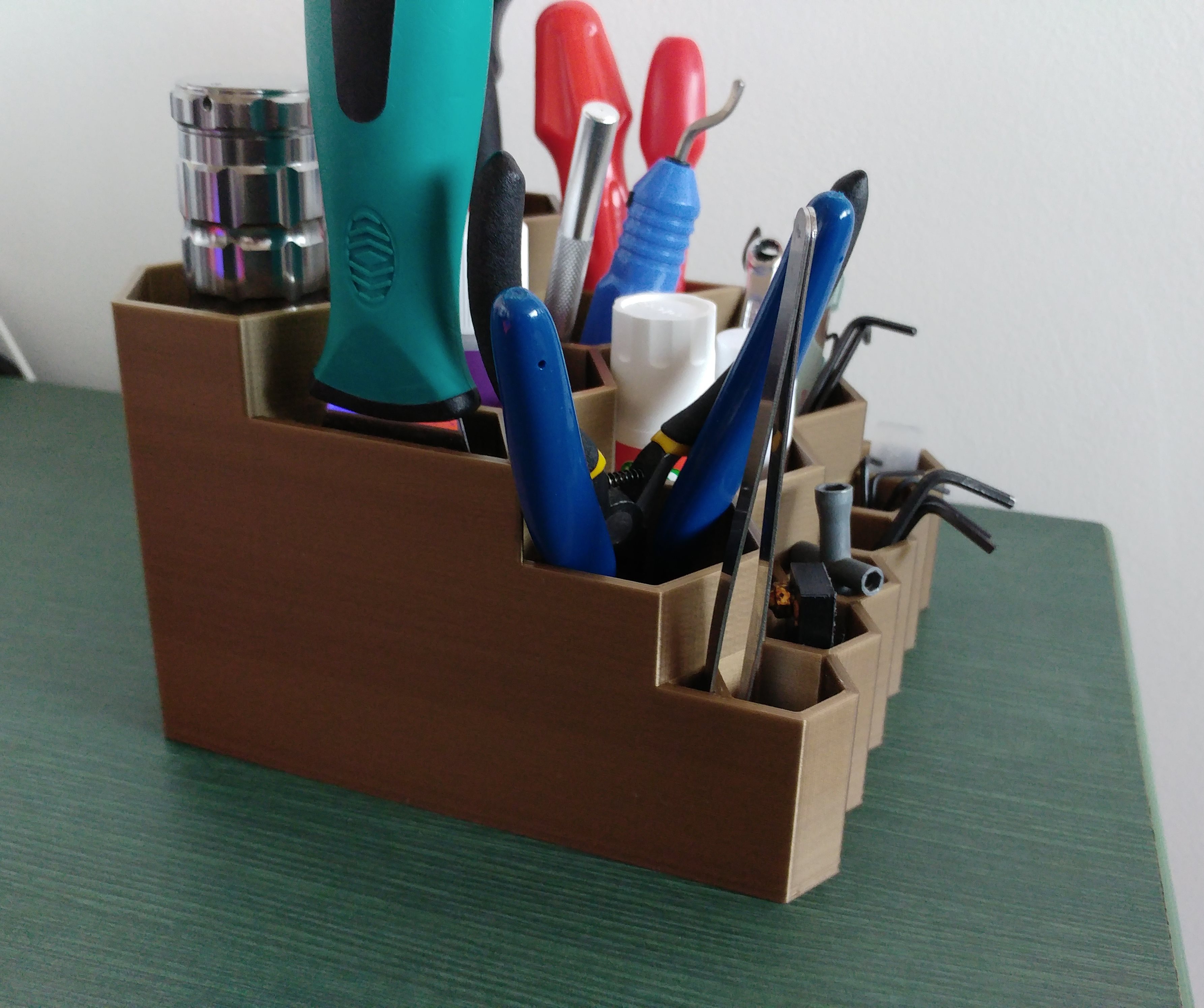 Honeycomb tool organizer - photo 2