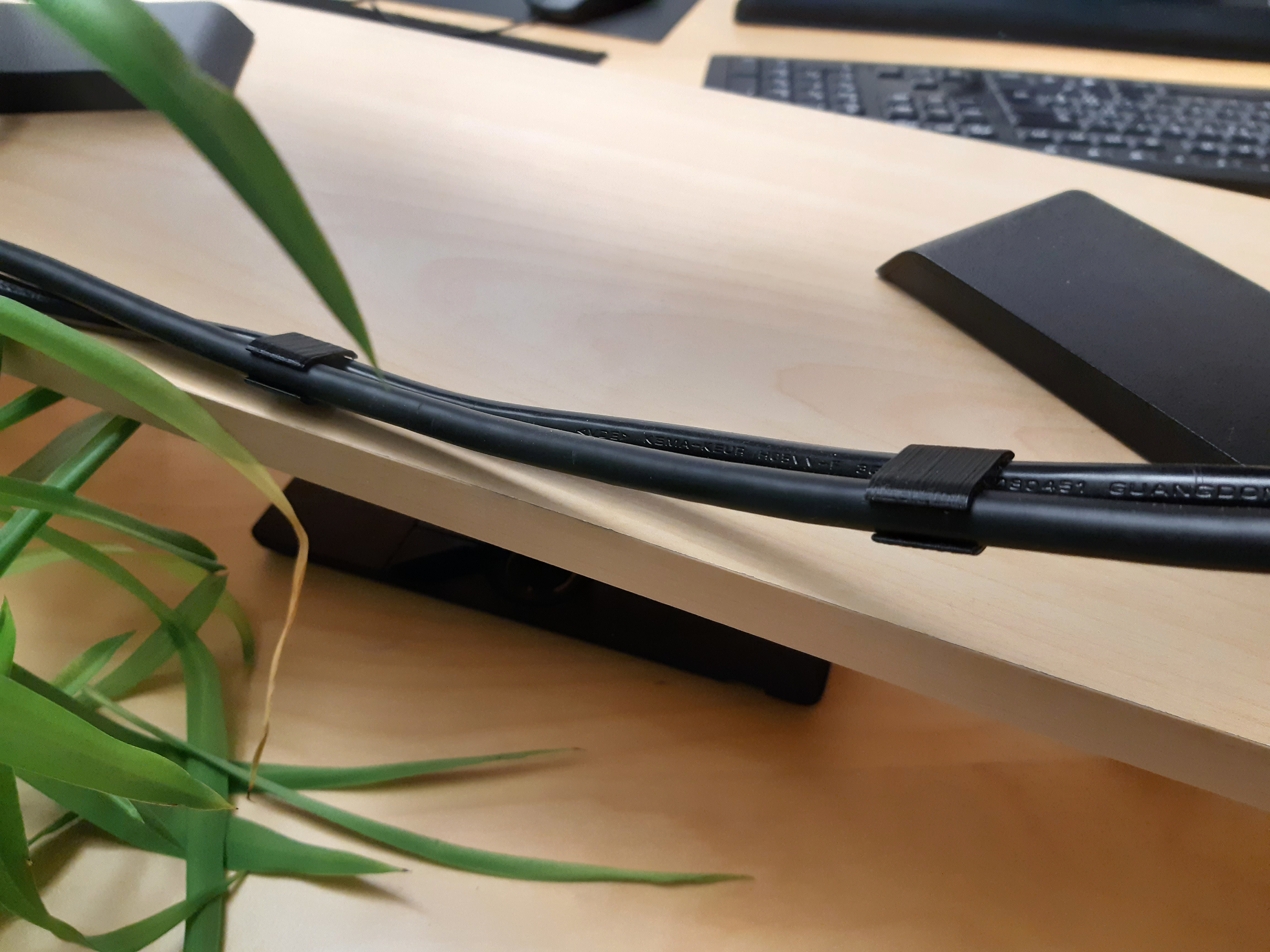 Cable clip: holds two cables together - photo 2