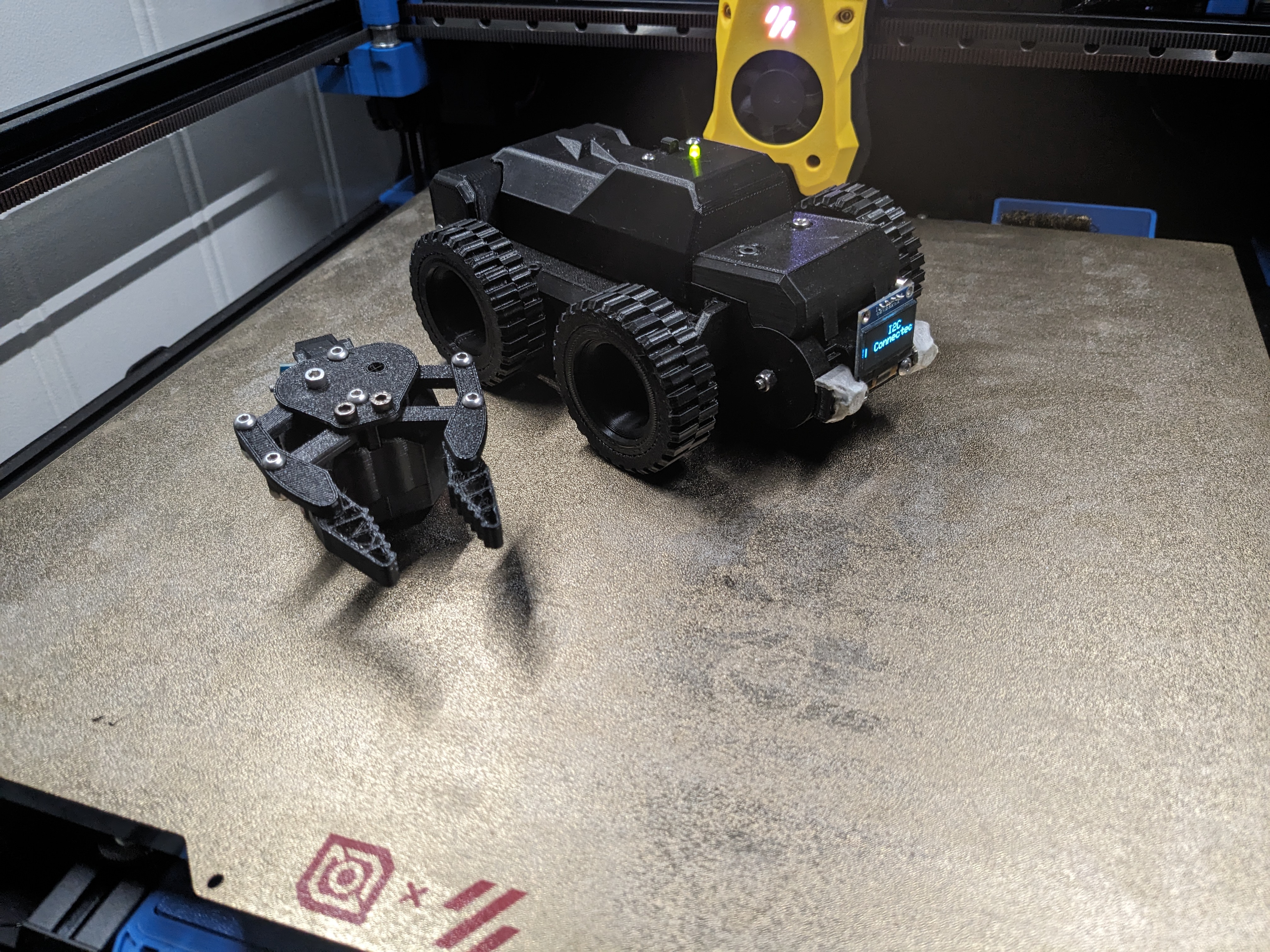 SwapBot WiFi"RC" tool changing Rover - photo 2