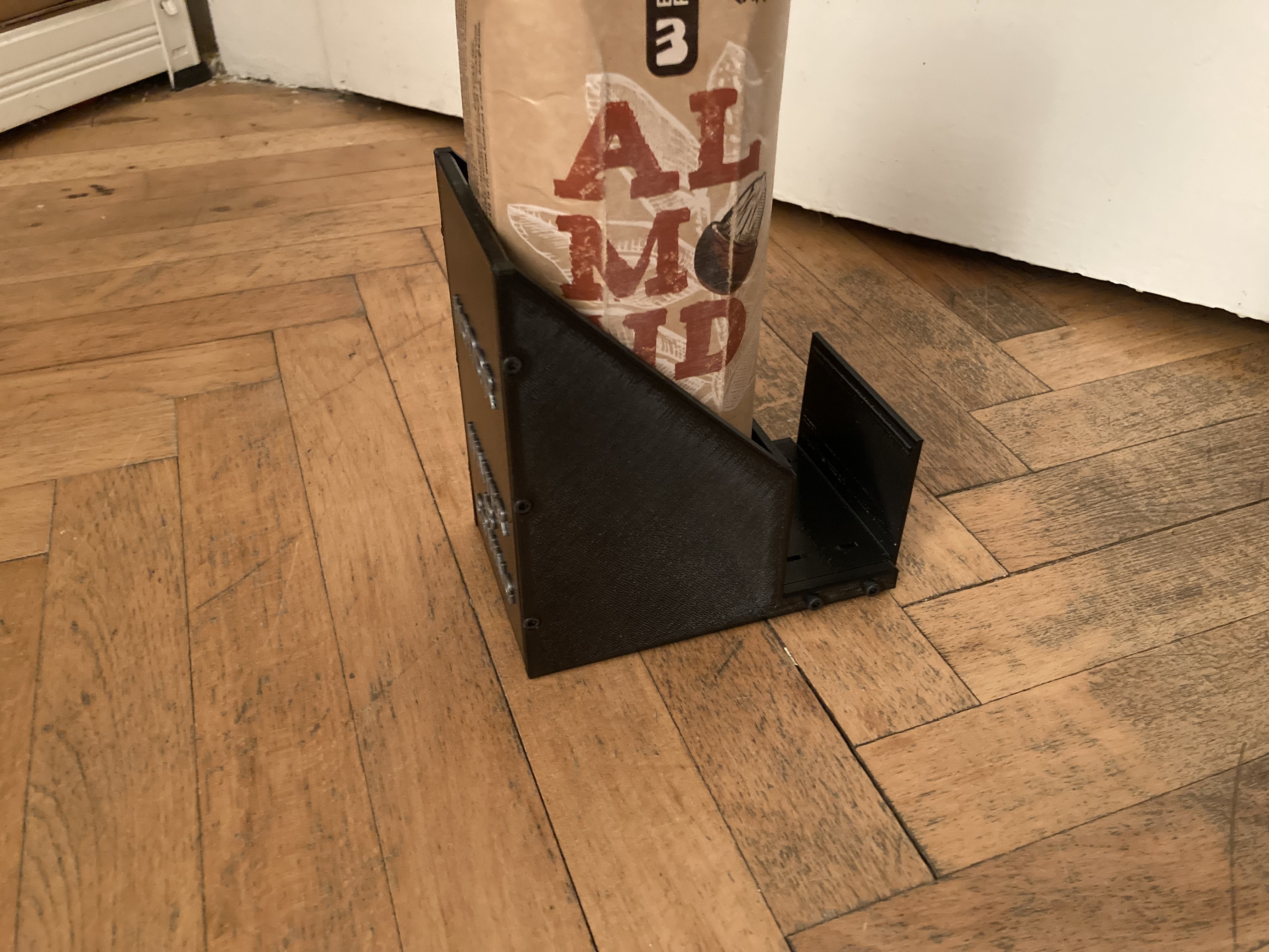 Hodor - door holder - photo 2