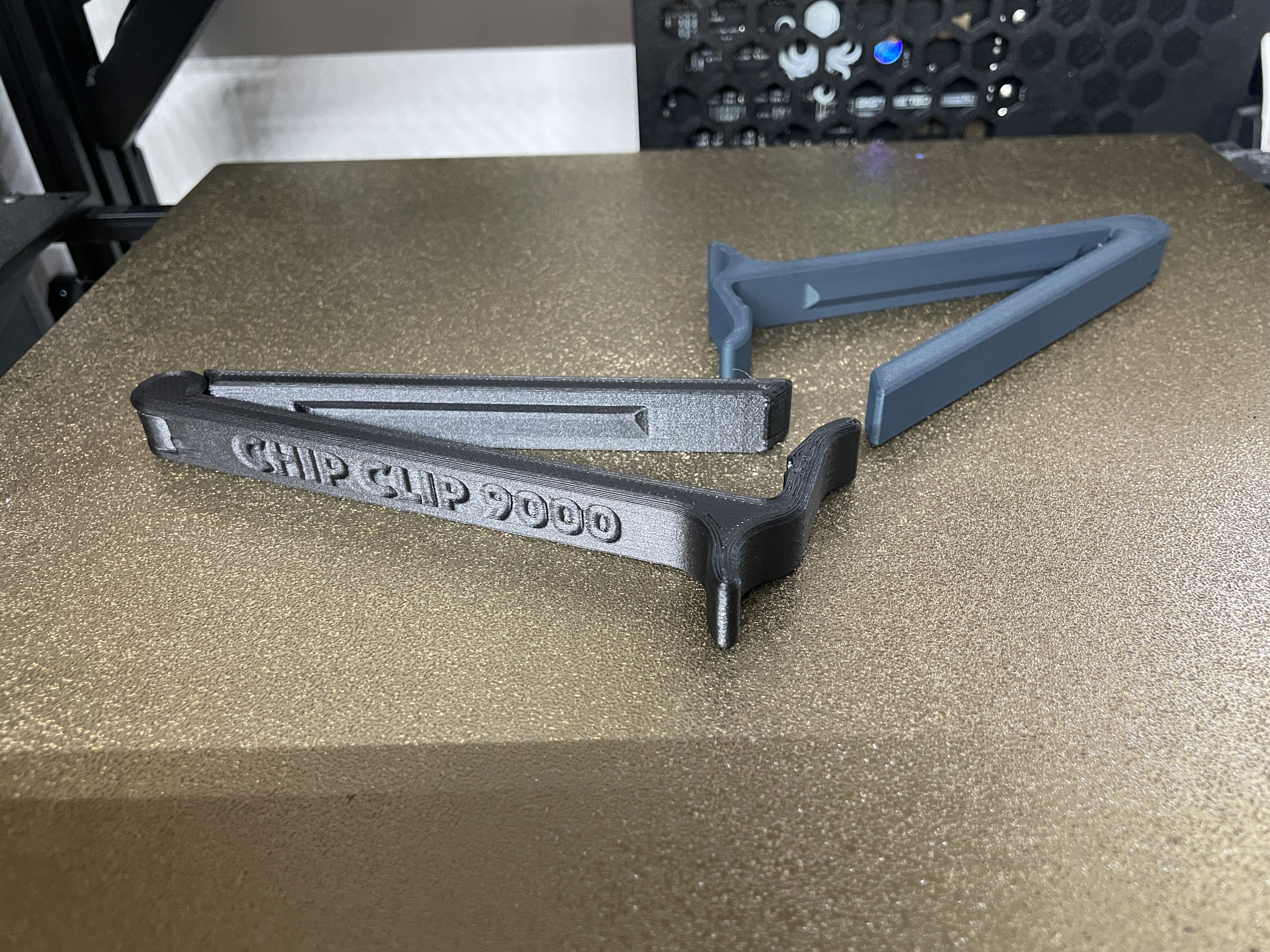 Chip Clip 9000, Standard and easy-open versions - photo 2