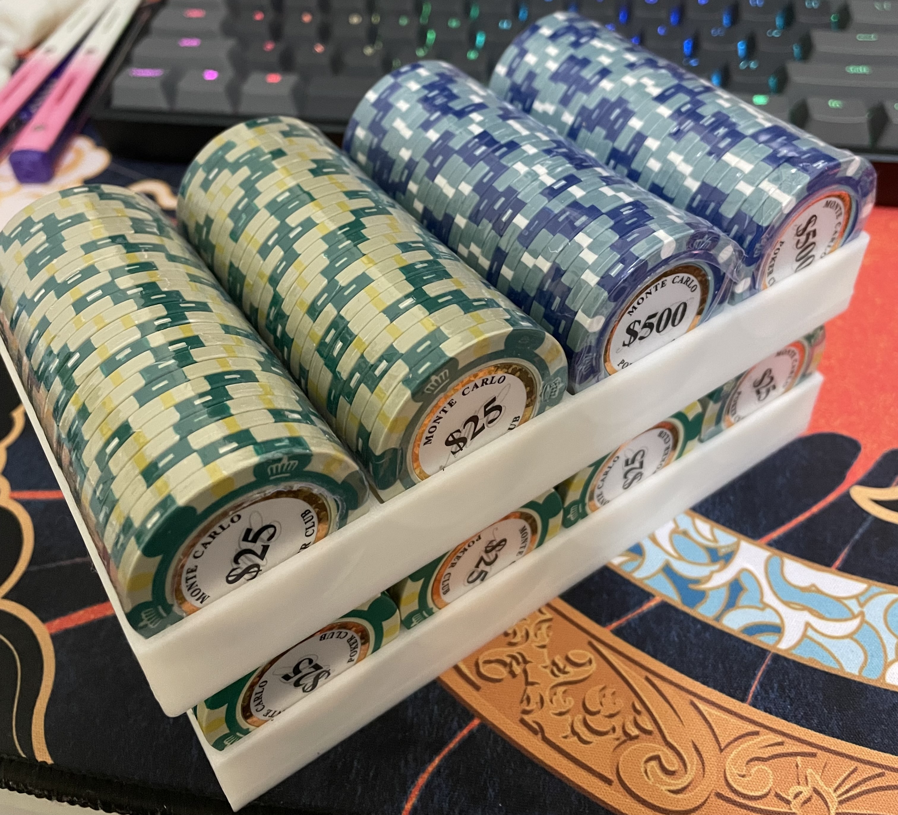 Poker Chip Tray (stackable, 4 x 25 chips)
