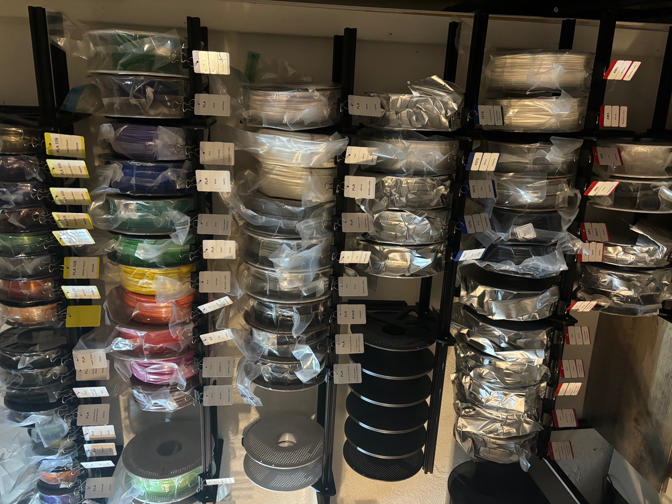 Filament Shelf - 2020 Aluminum Extrusion loosely based on RepRack