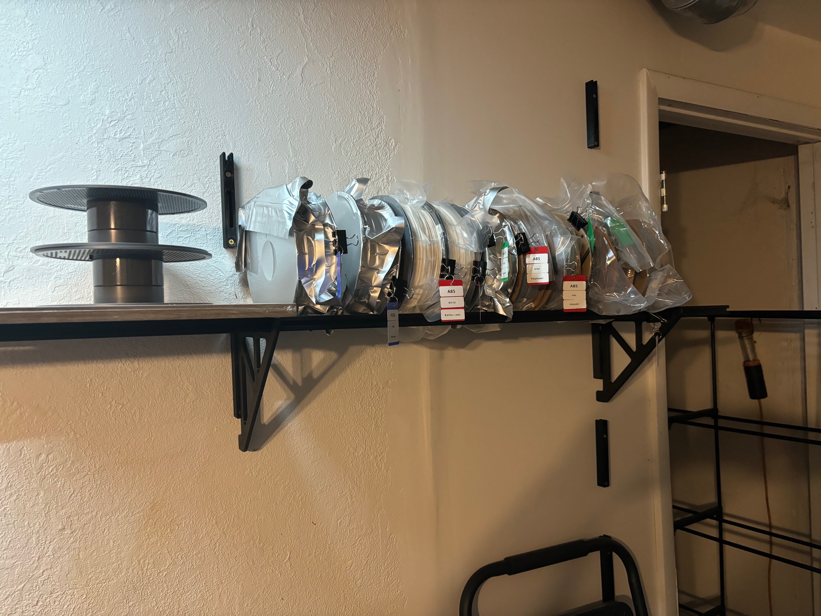 Filament Shelf - 2020 Aluminum Extrusion loosely based on RepRack - photo 4