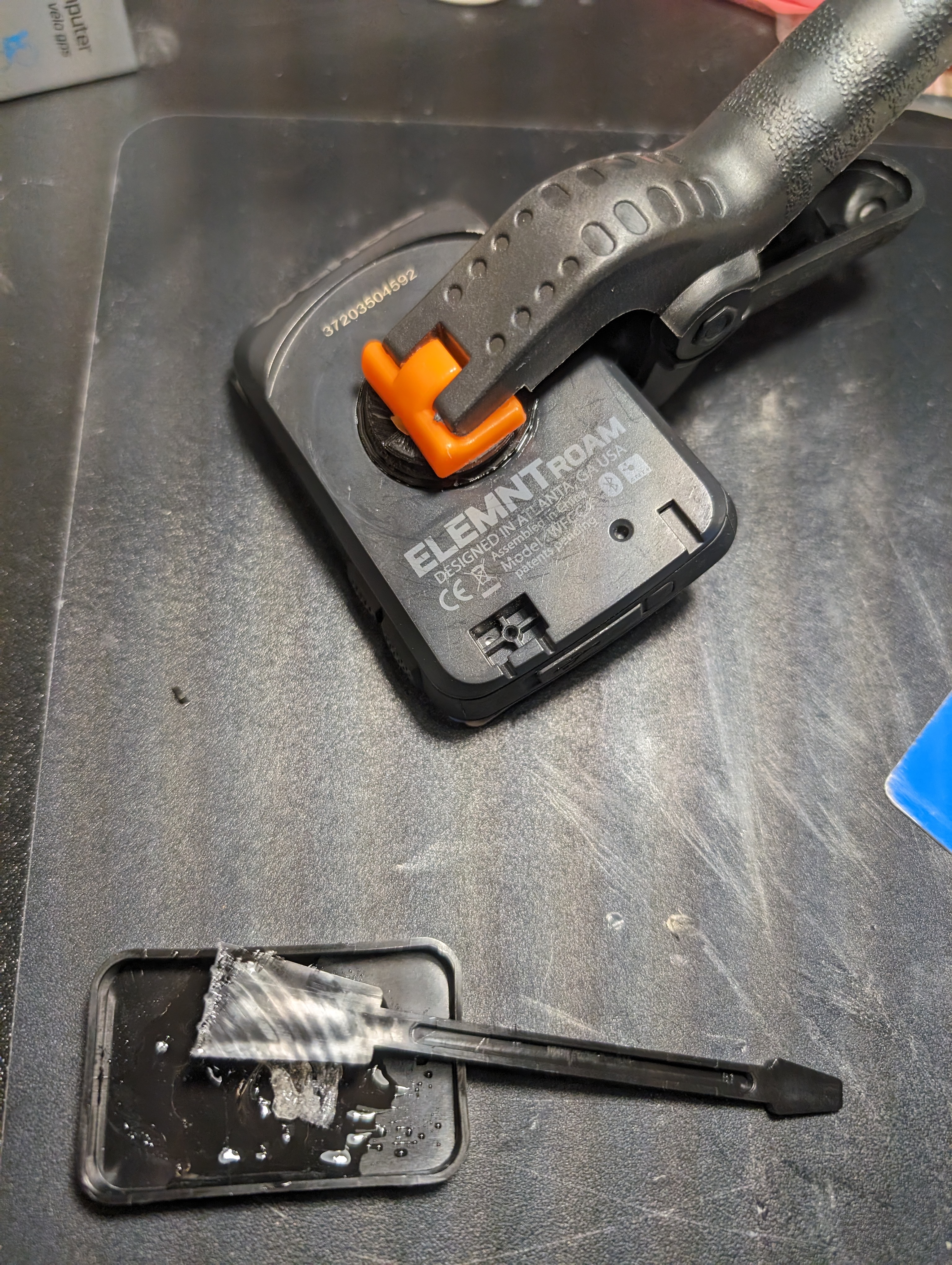 wahoo elemnt roam mounting tabs replacement