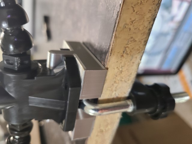 Multi-arm Helping-hands Clamp Base Rotator