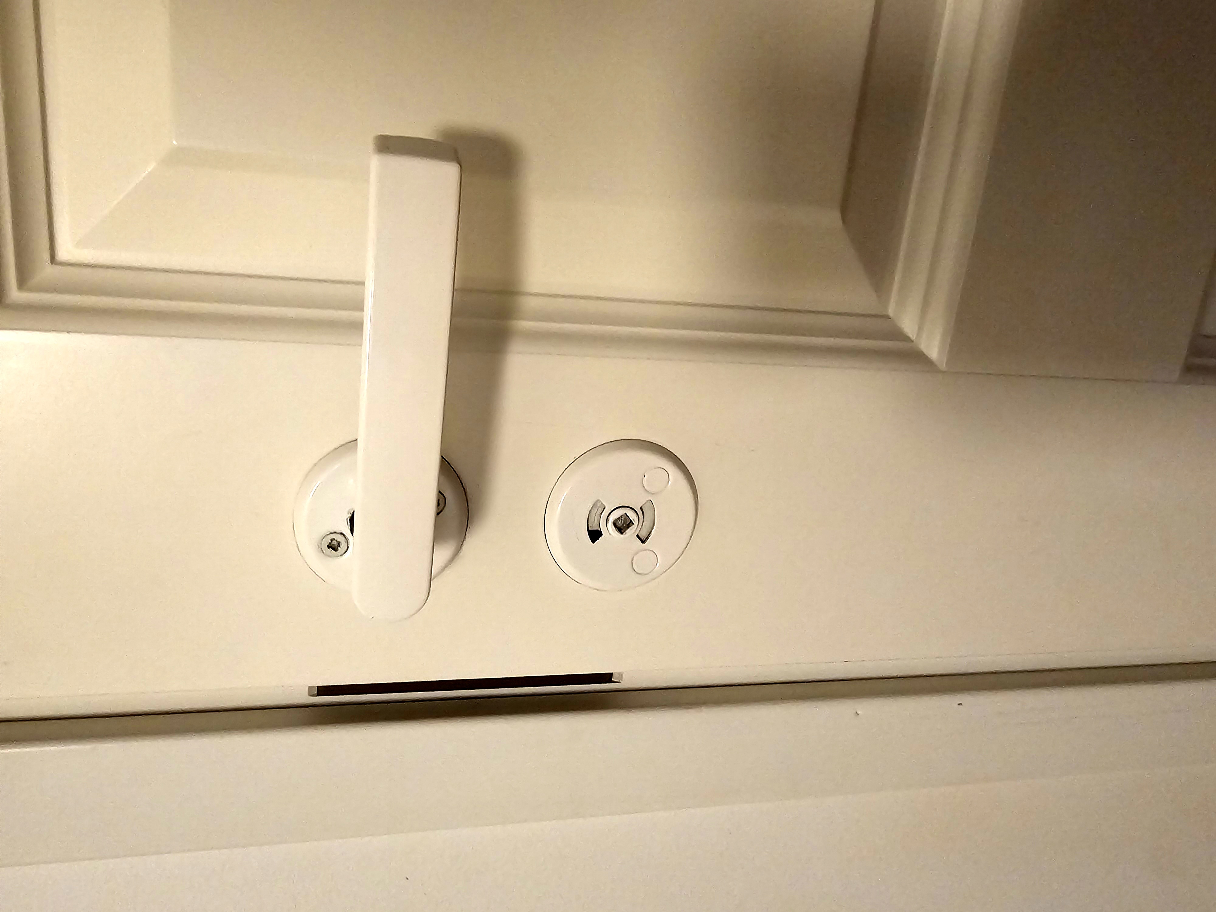 Double door lock key - photo 2