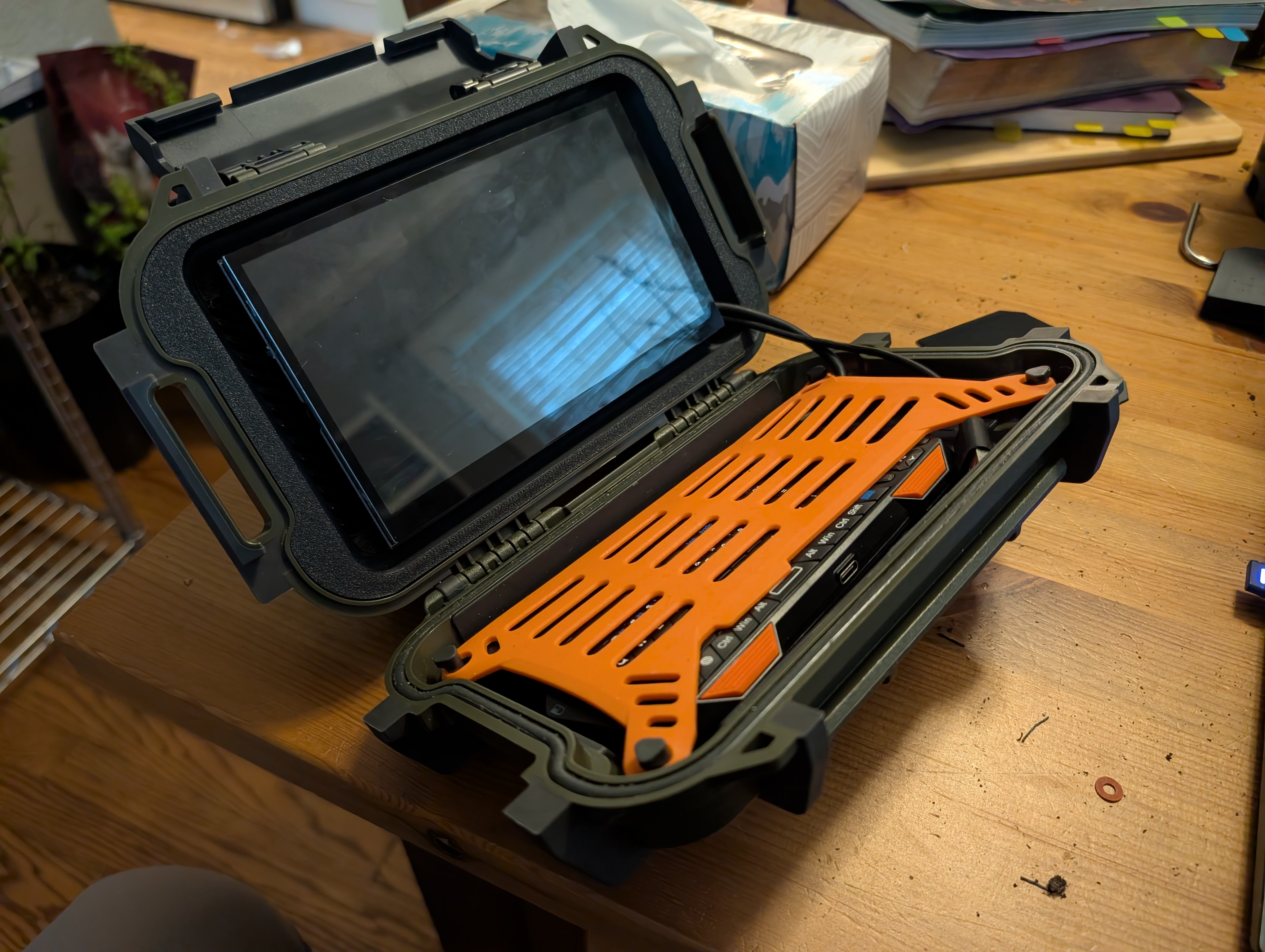 Pelican Ruck R40 Raspberry PI Screen mount tray - photo 3