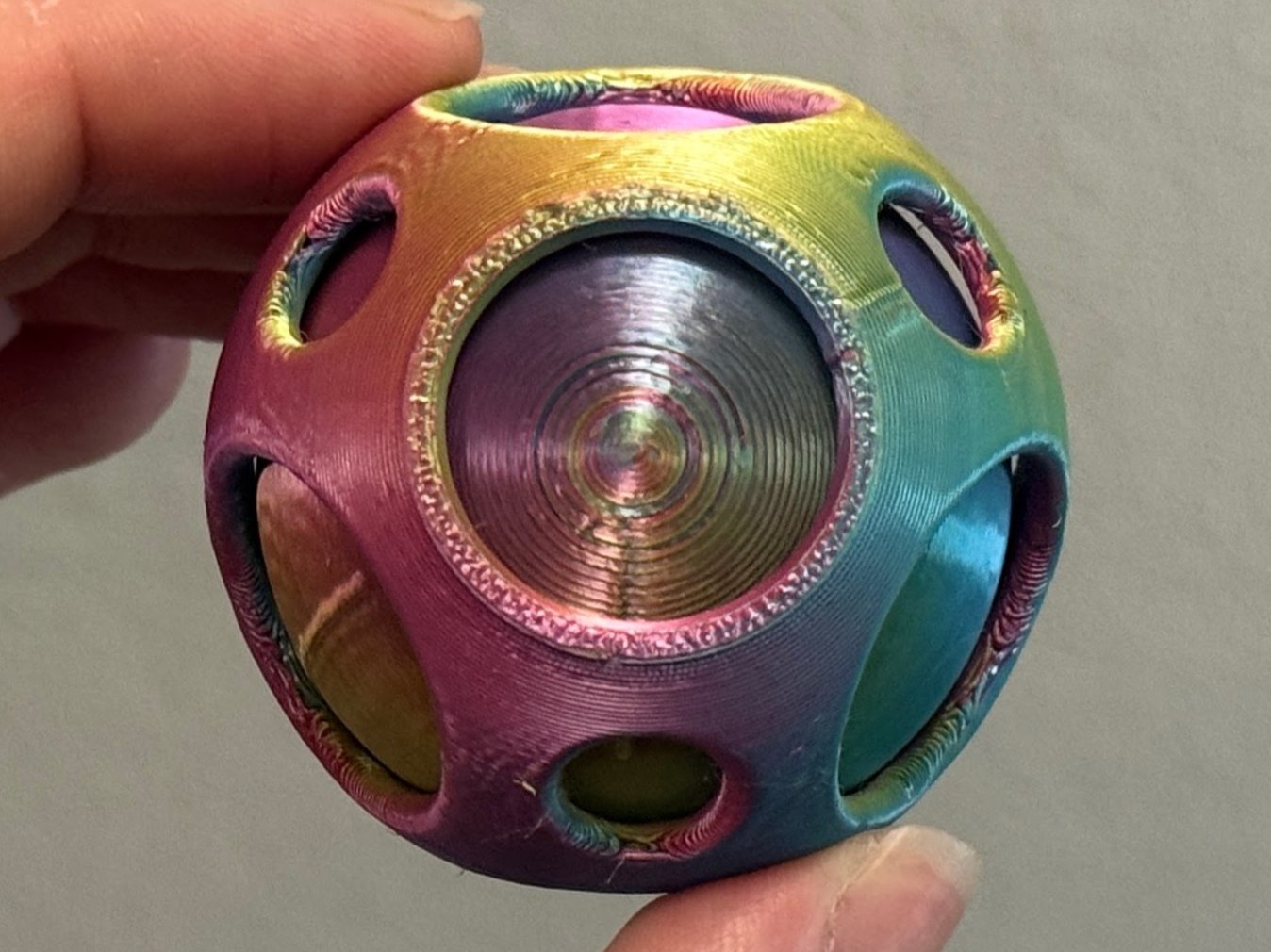 Spinning Sphere Inside Sphere | Print-in-Place Fidget Toy