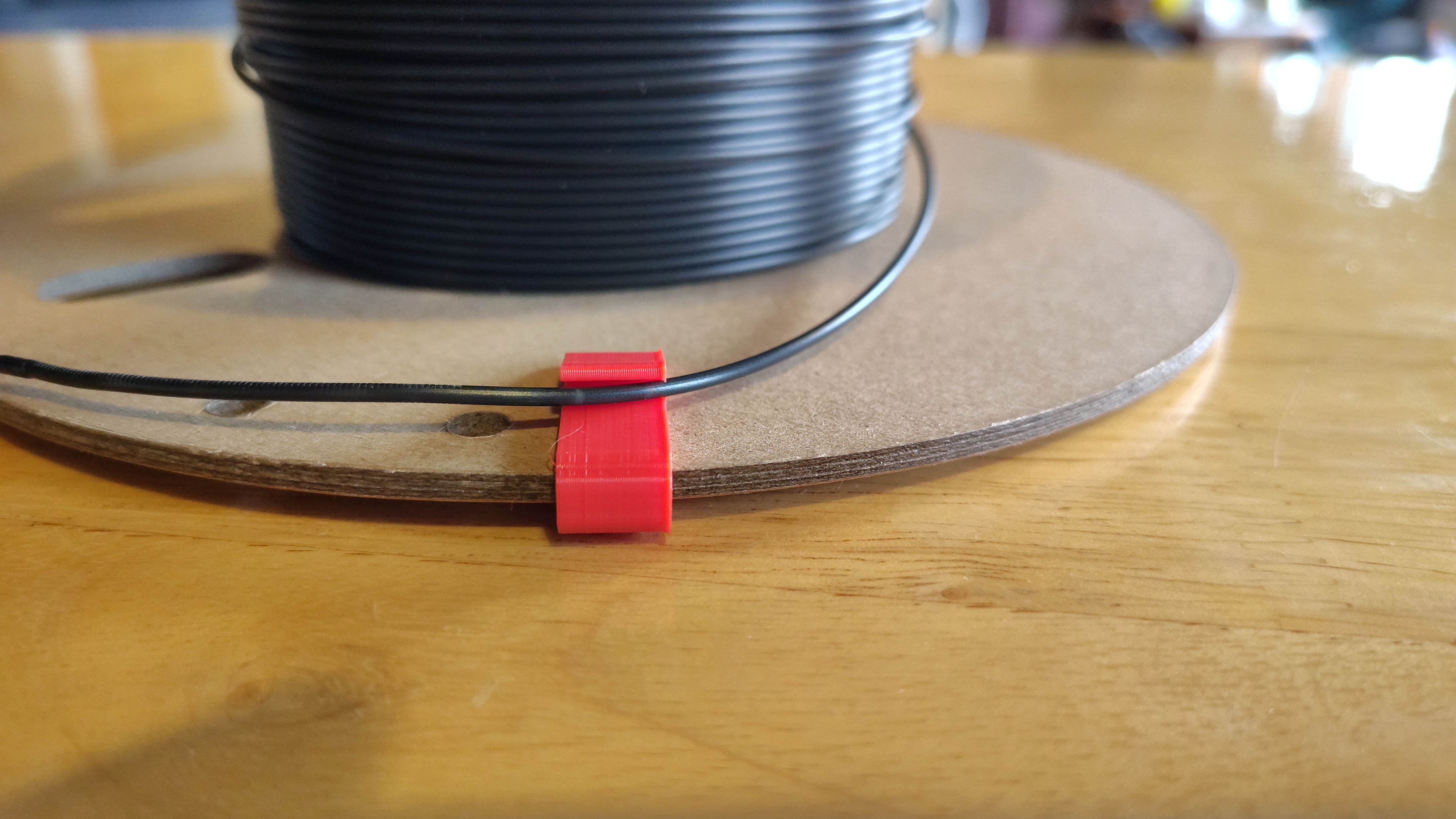 Filament clip